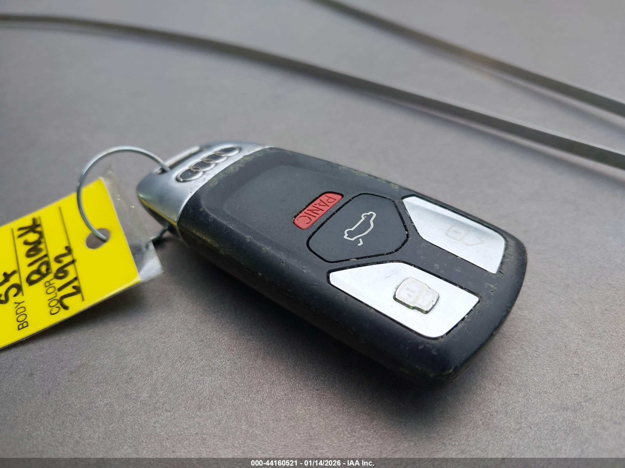 AUDI A4 image 11