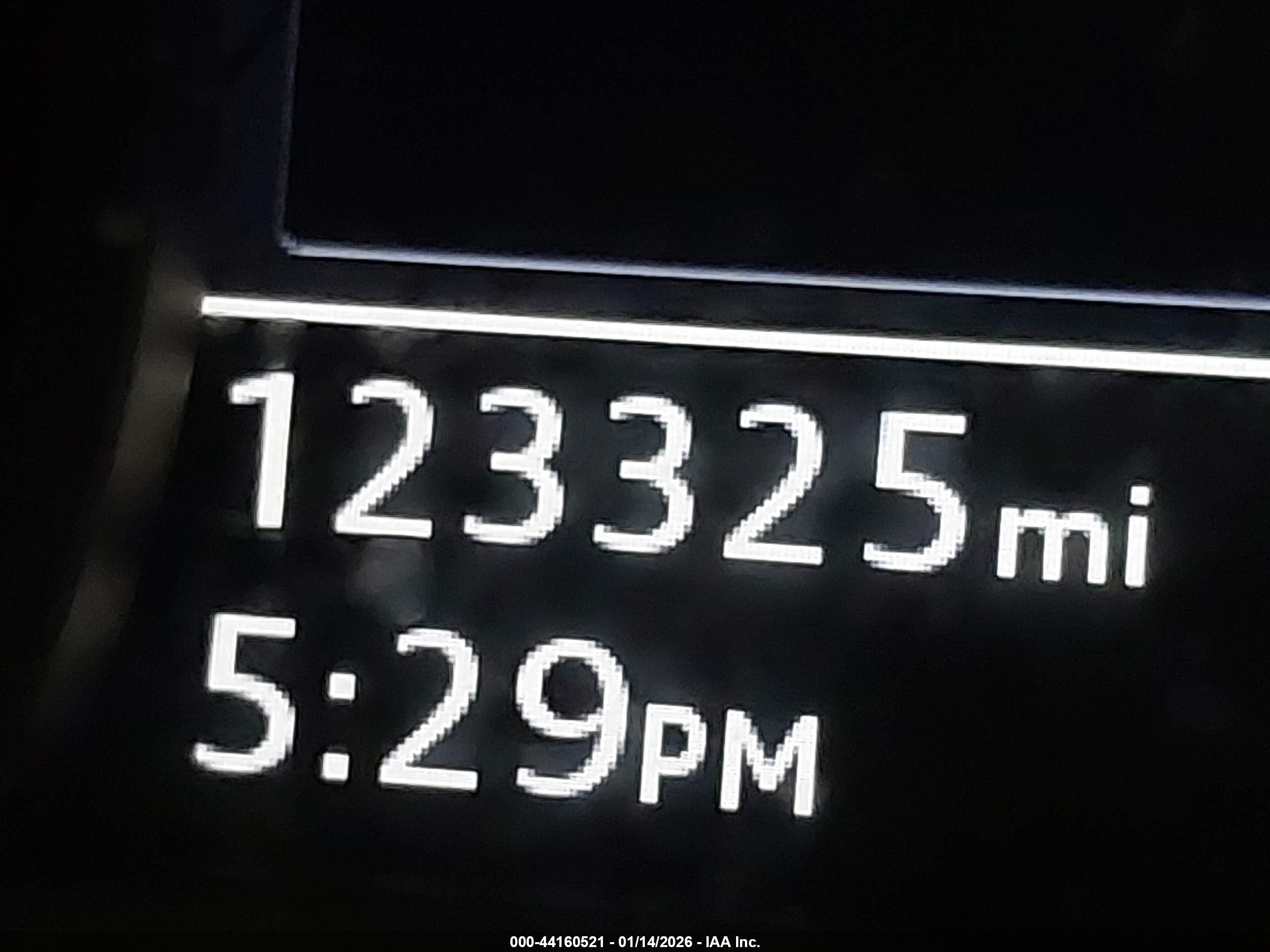 AUDI A4 image 7