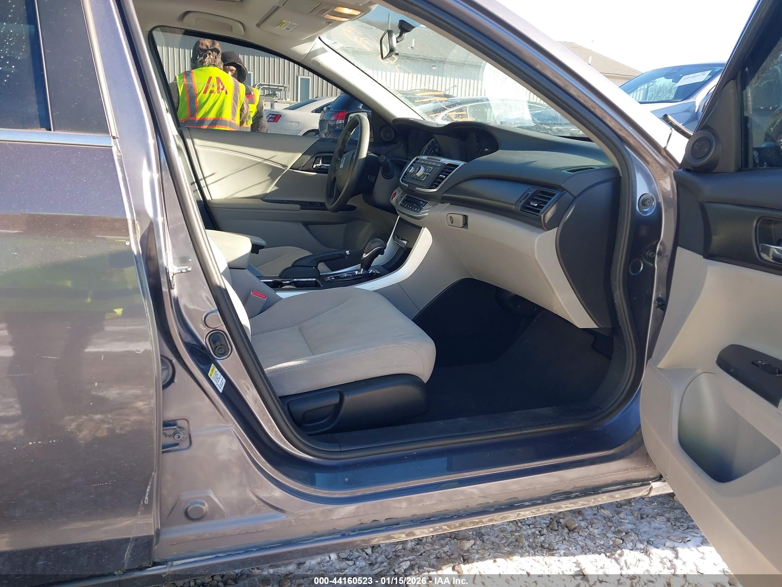 HONDA ACCORD image 5