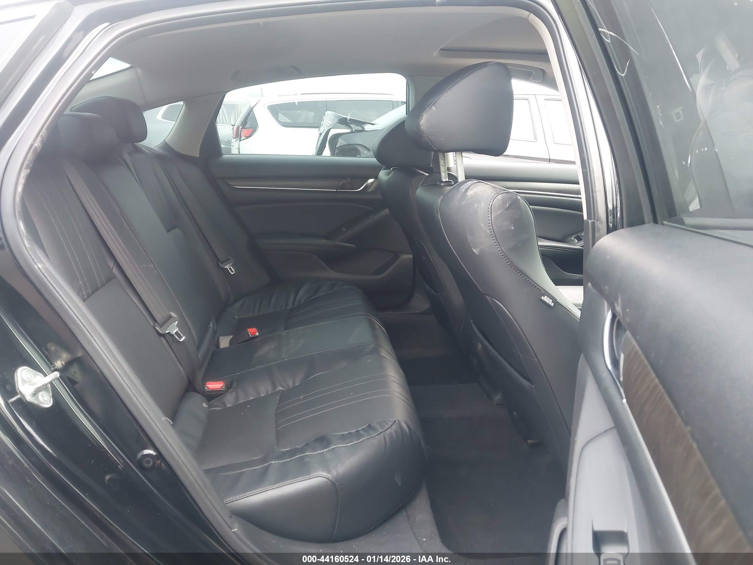 HONDA ACCORD image 8
