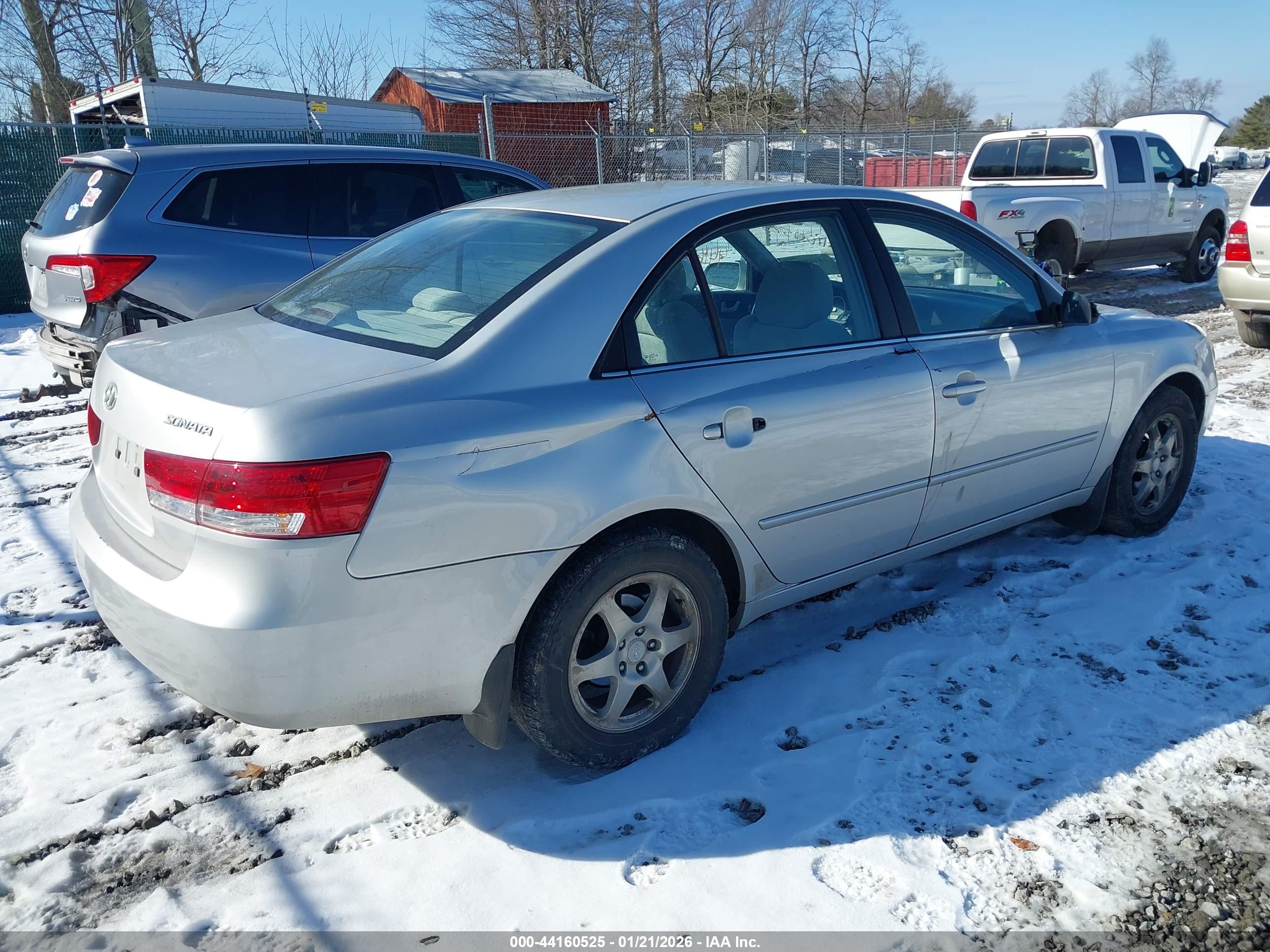 HYUNDAI SONATA image 4