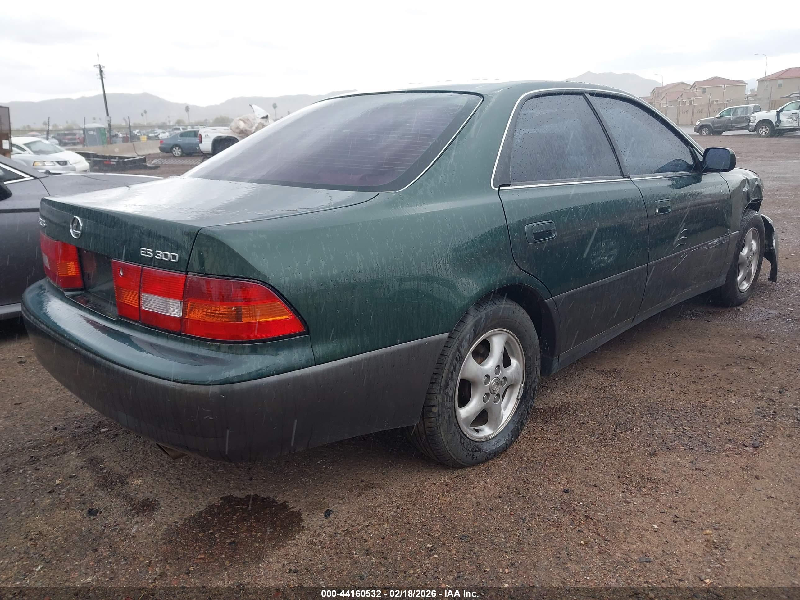 LEXUS ES image 4