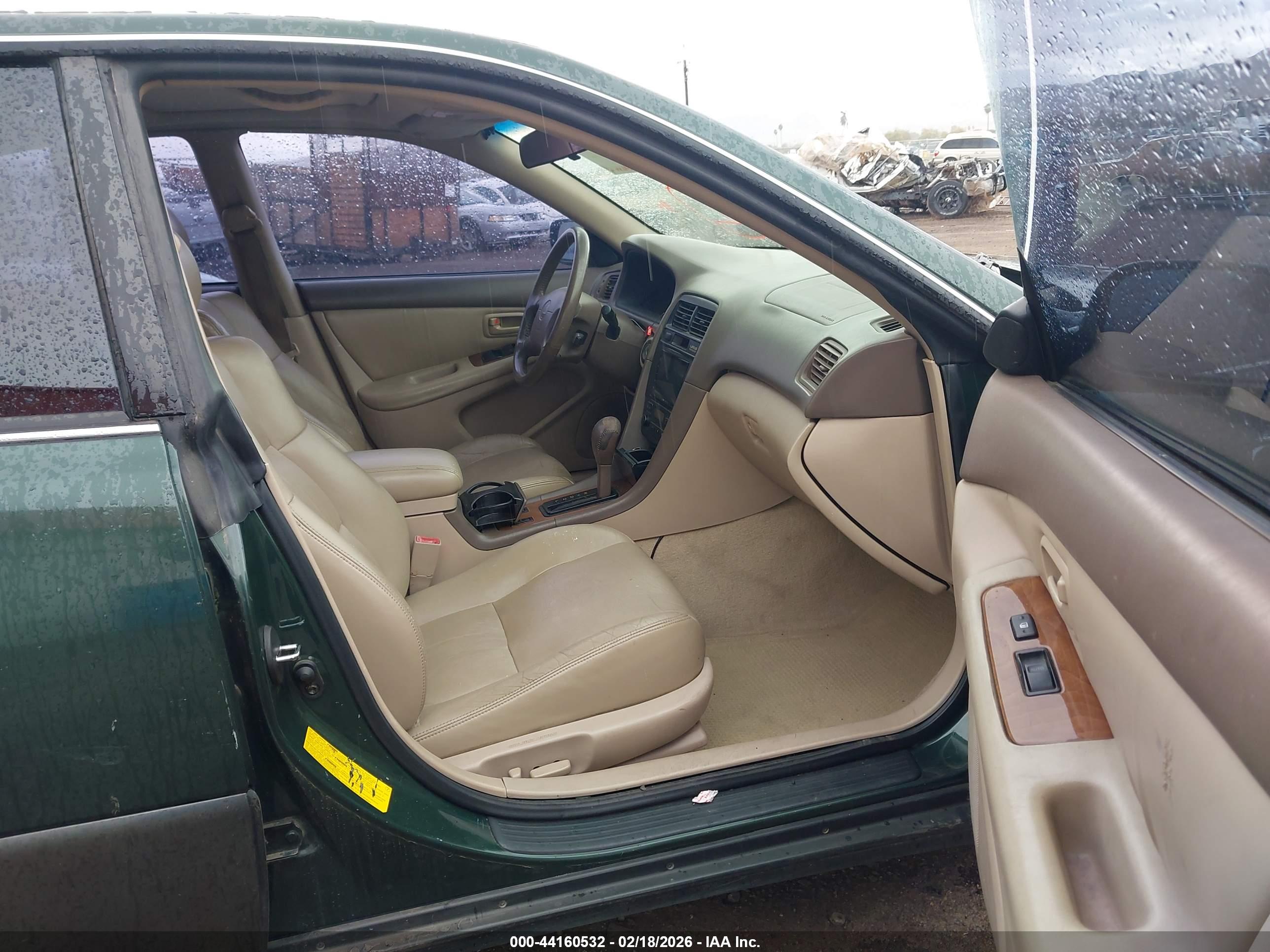 LEXUS ES image 5