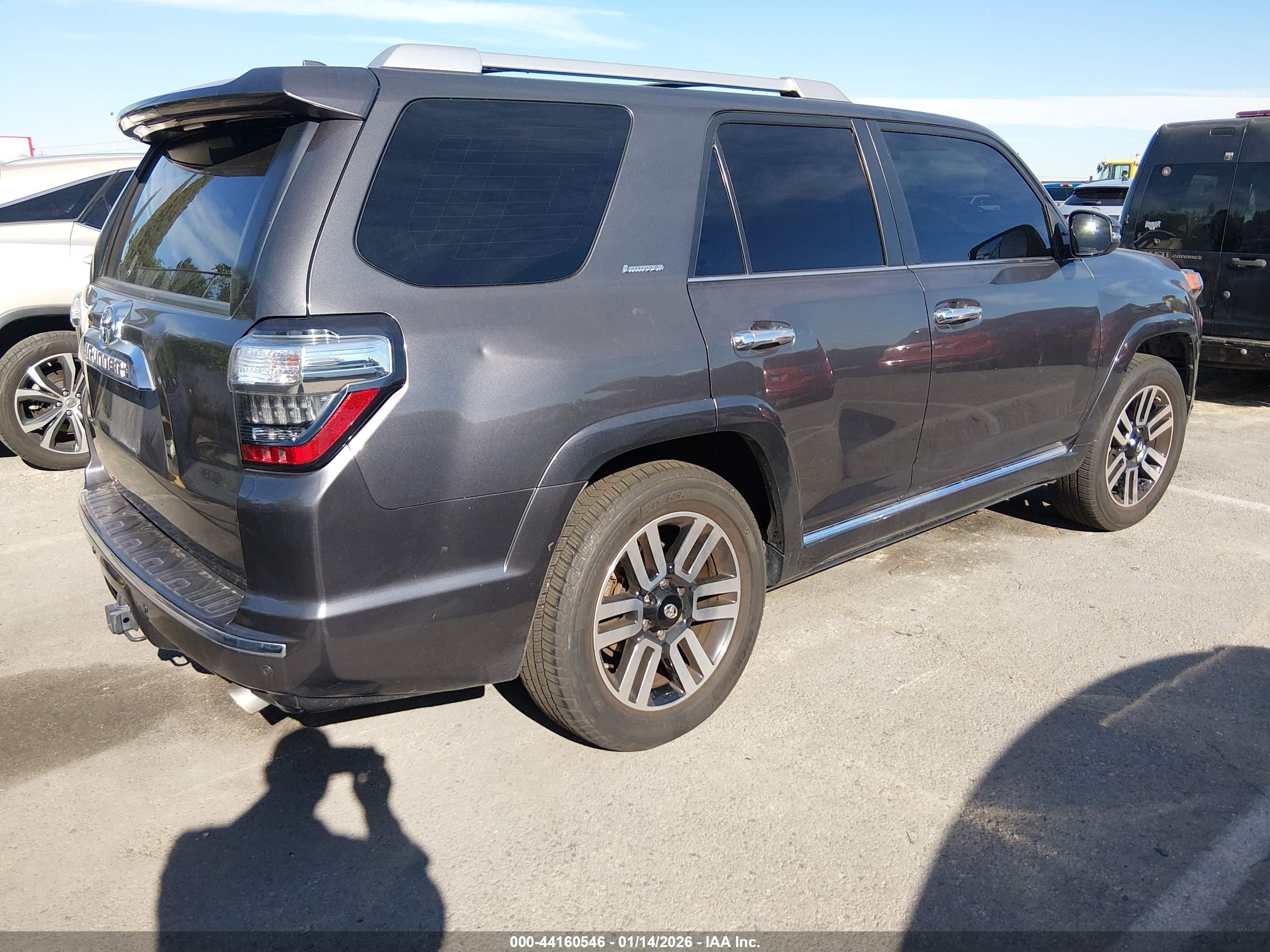 TOYOTA 4RUNNER image 4