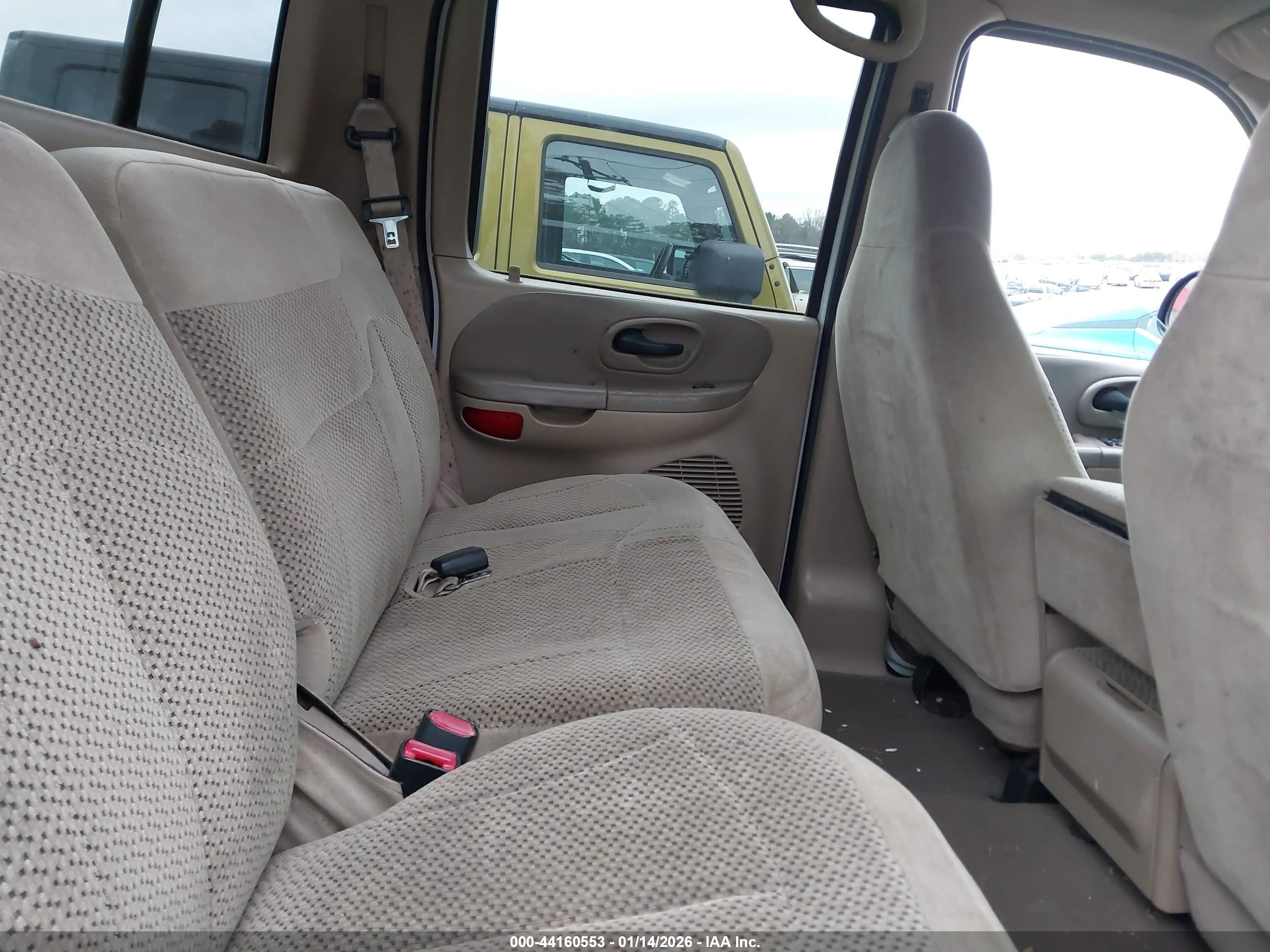 FORD F-150 image 8