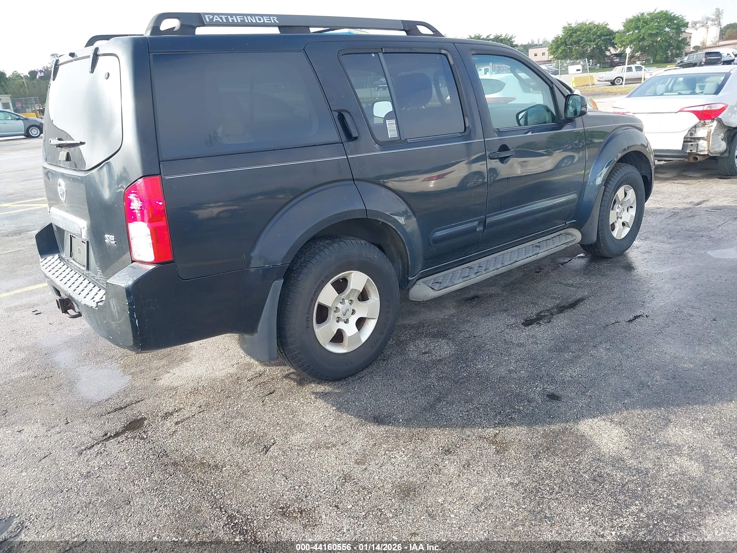 NISSAN PATHFINDER image 4