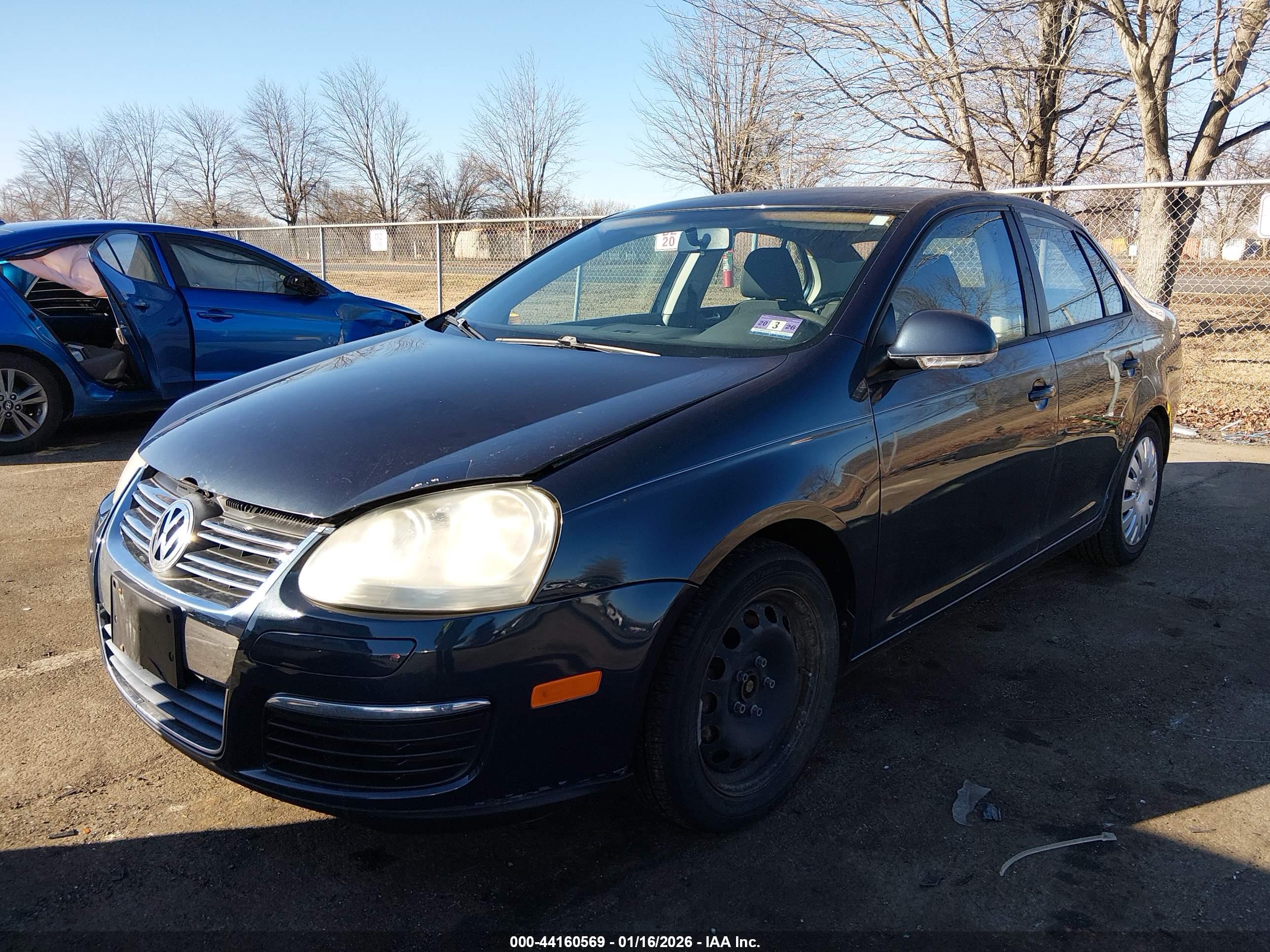 VOLKSWAGEN JETTA image 2