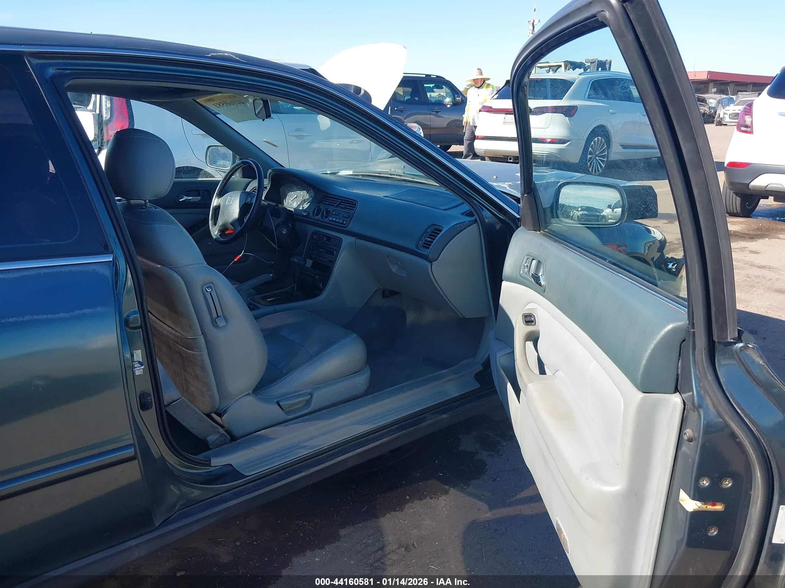 HONDA ACCORD image 5