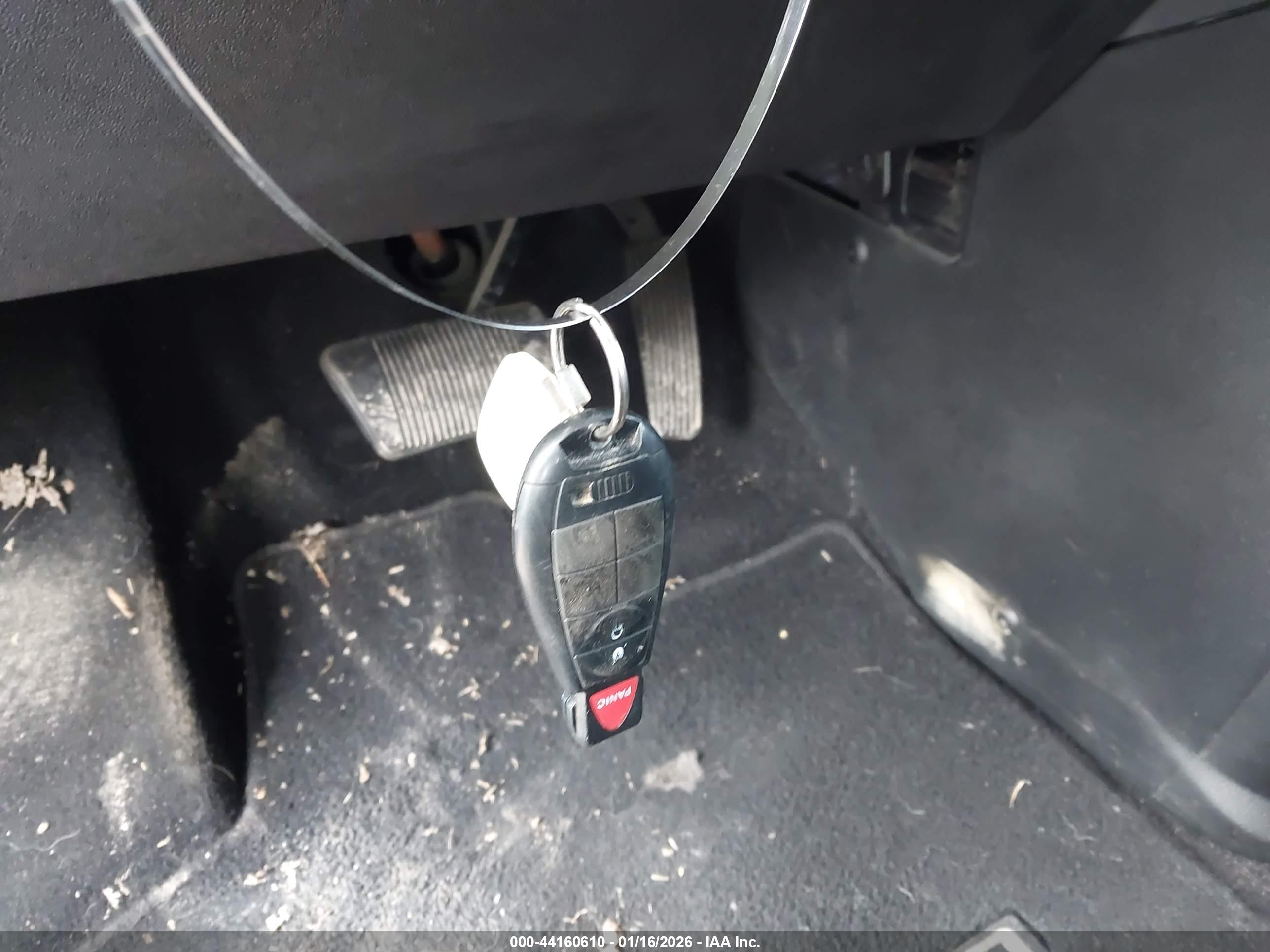 DODGE GRAND image 11