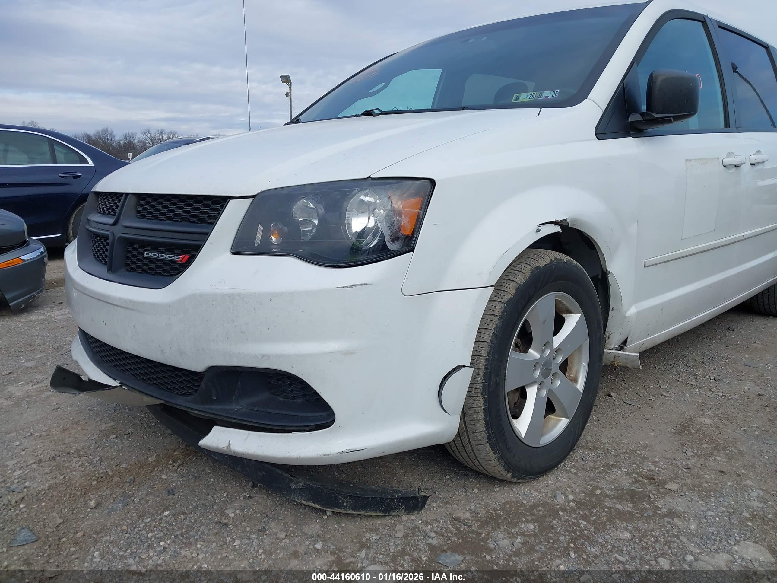 DODGE GRAND image 6