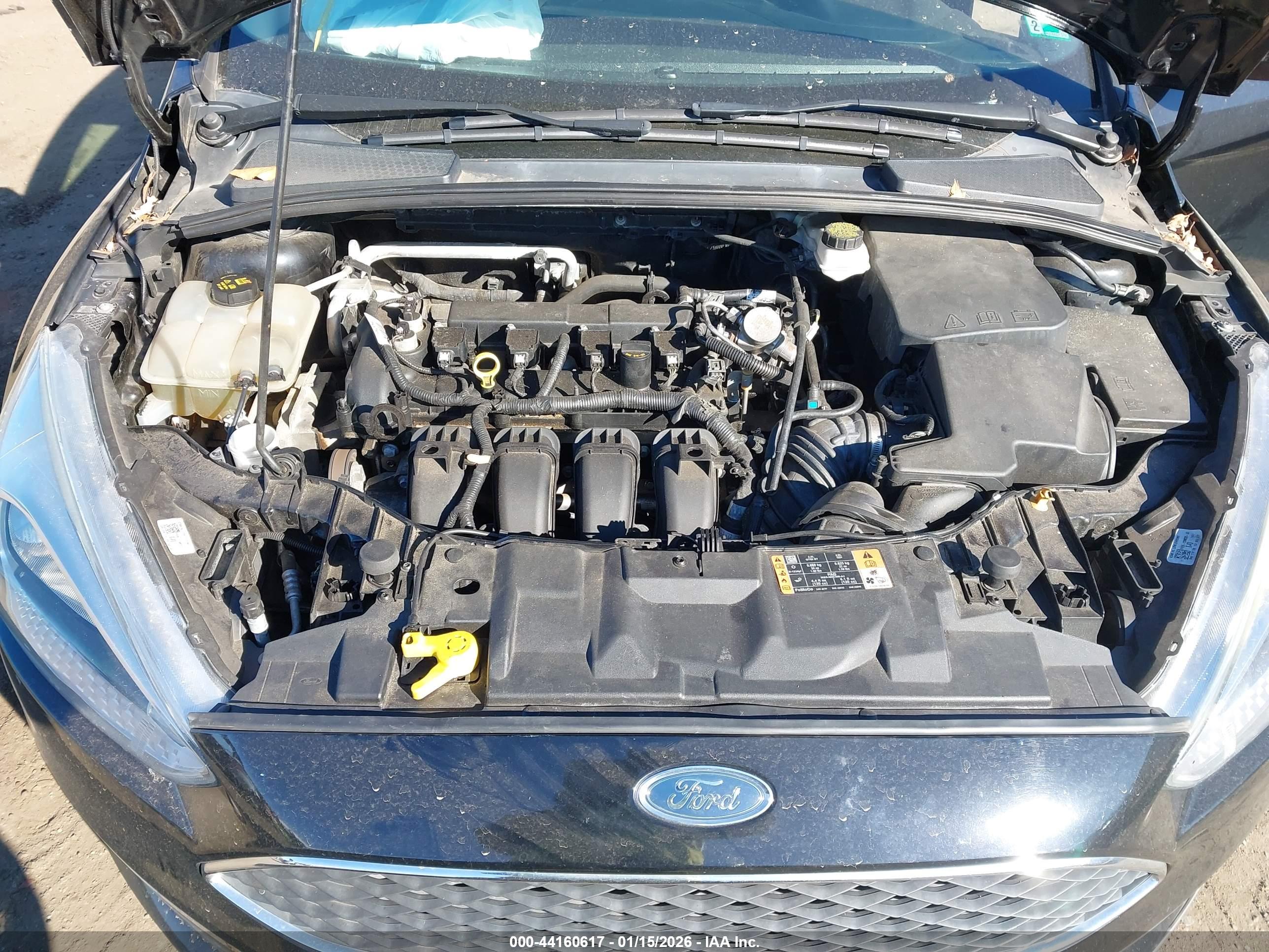 FORD FOCUS image 10