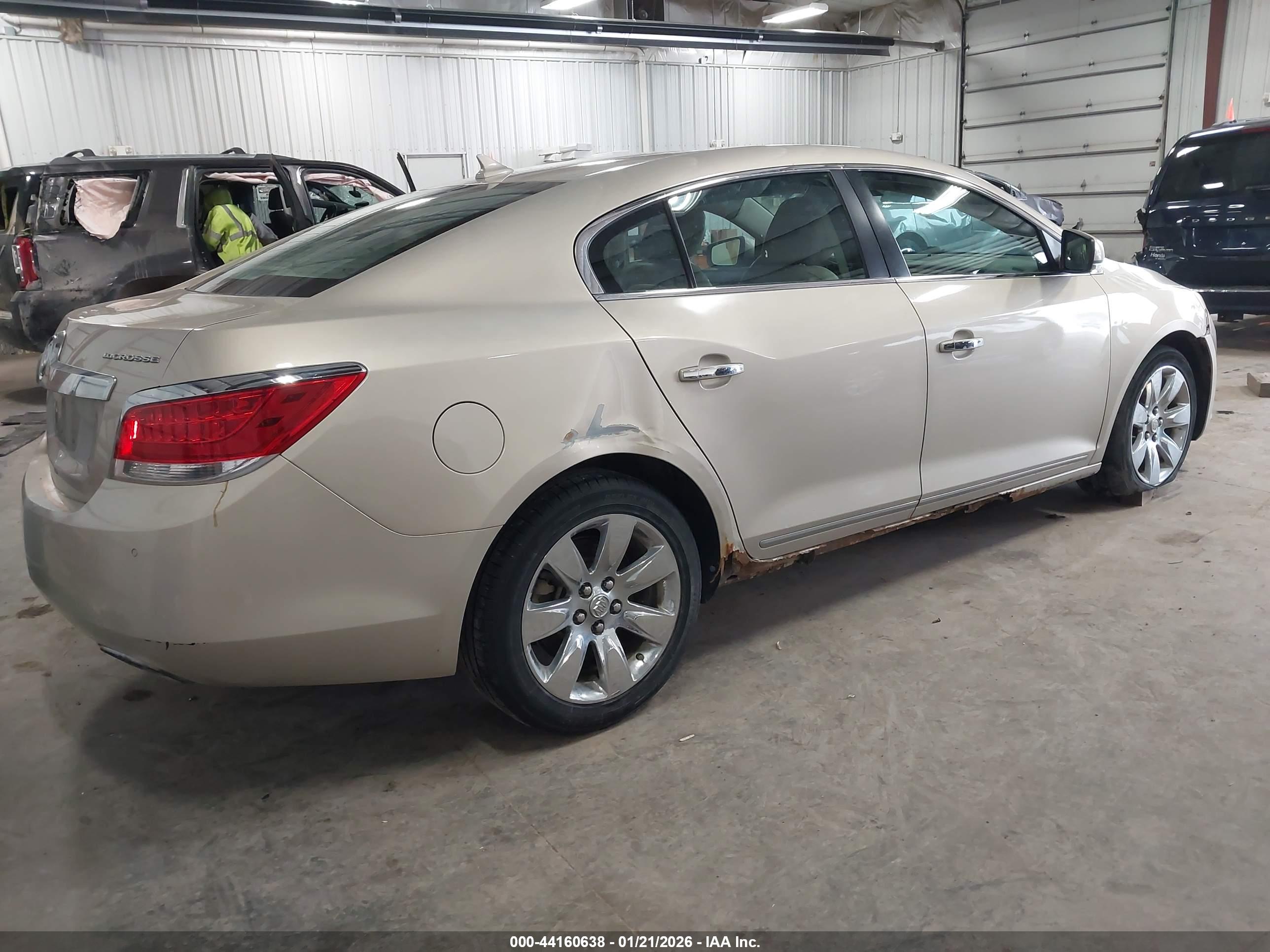 BUICK LACROSSE image 4