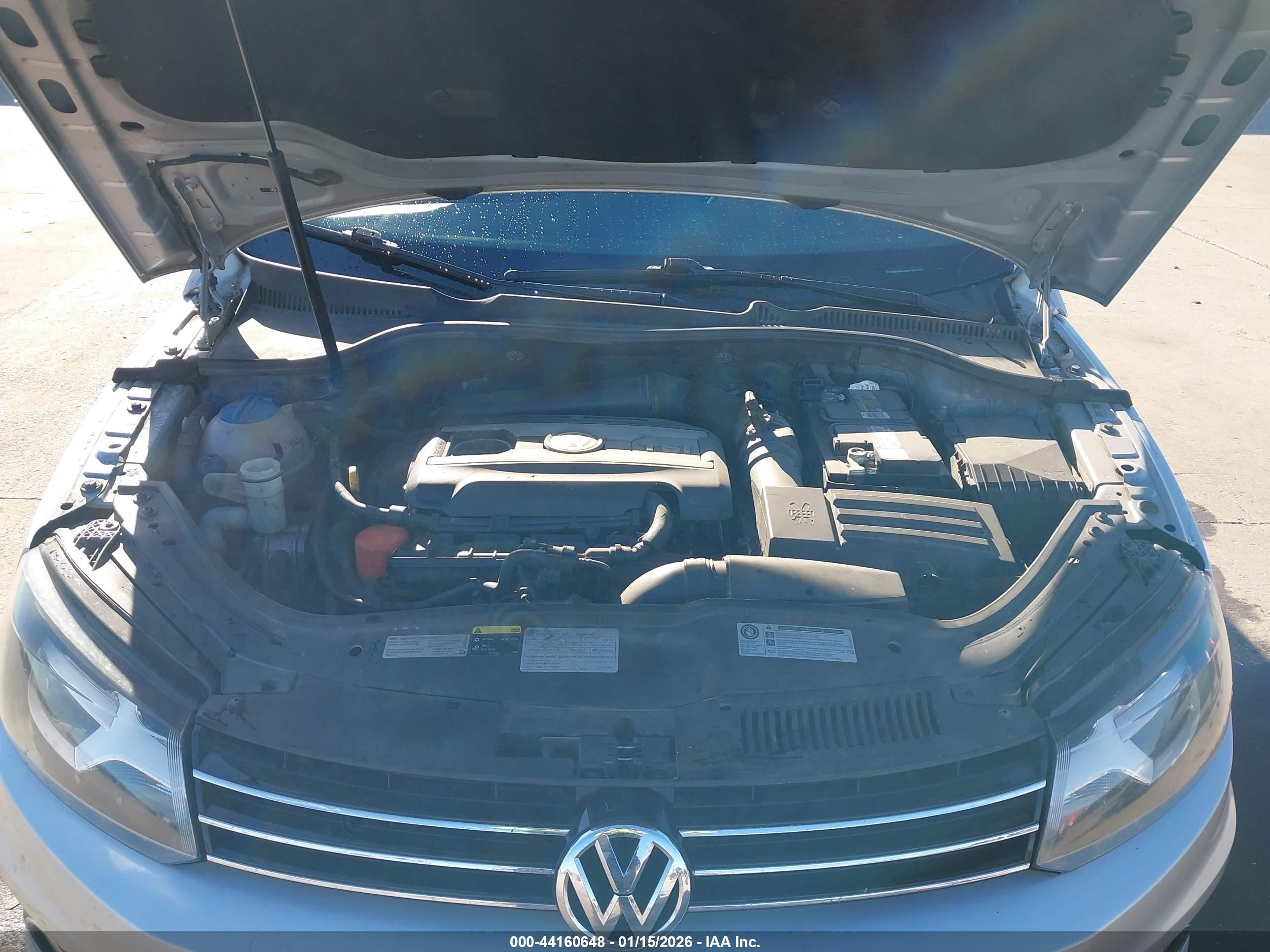 VOLKSWAGEN EOS image 10