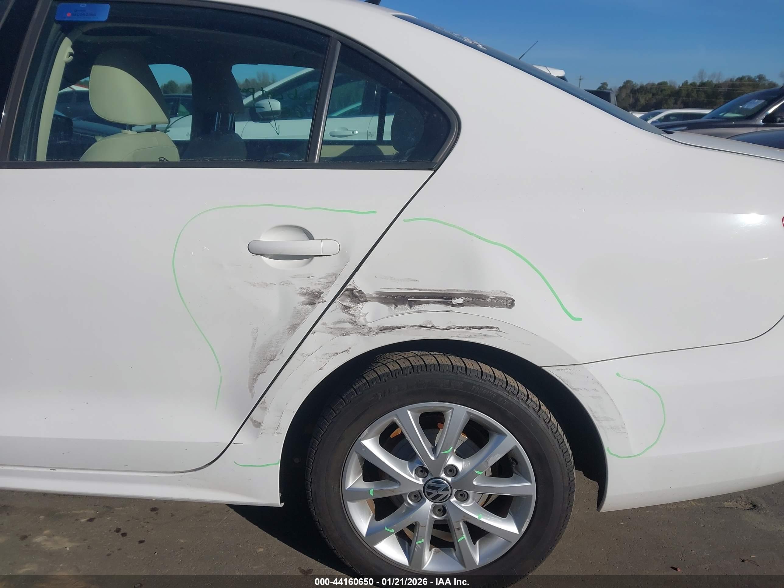 VOLKSWAGEN JETTA image 6