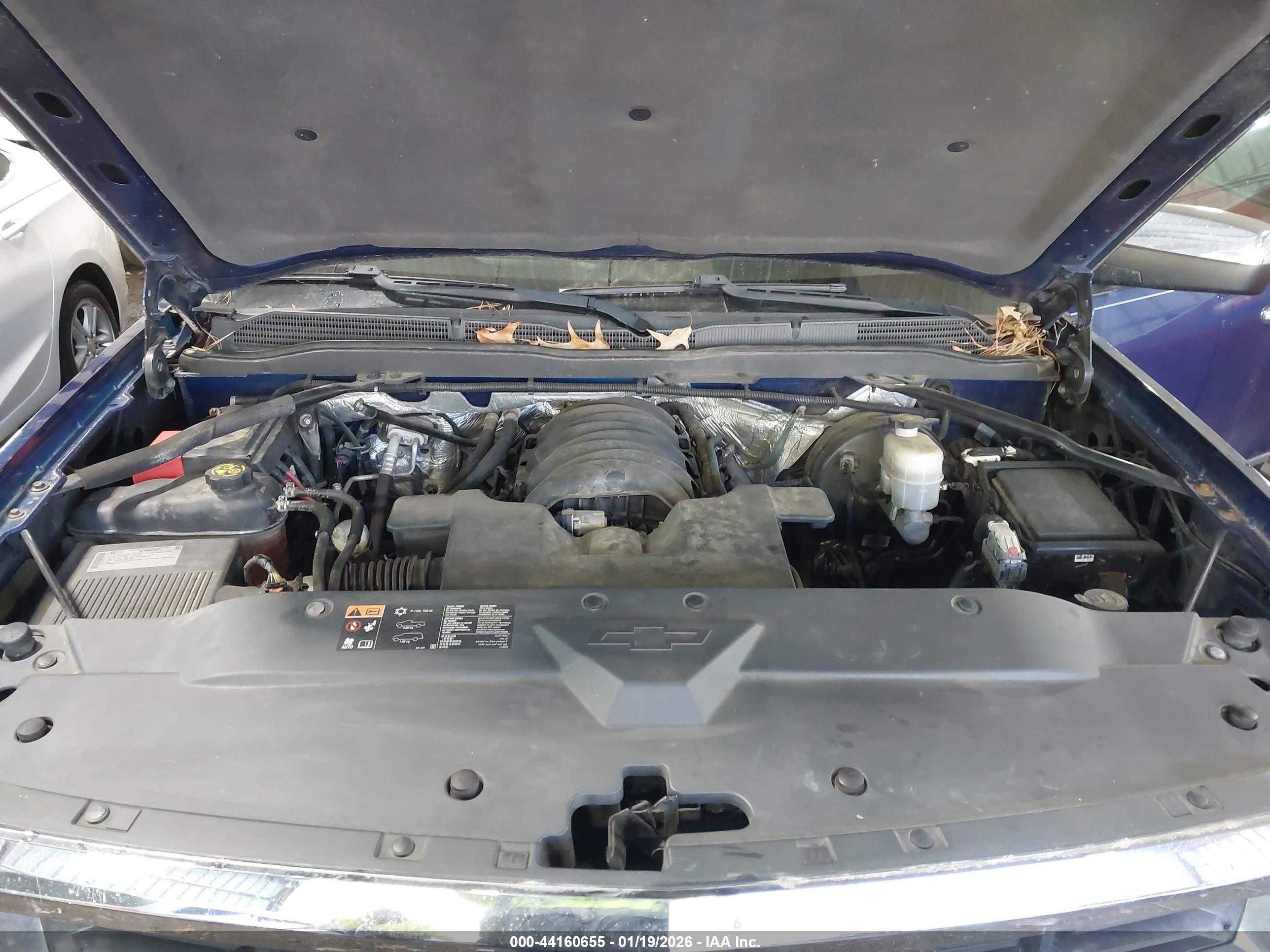 CHEVROLET SILVERADO image 10