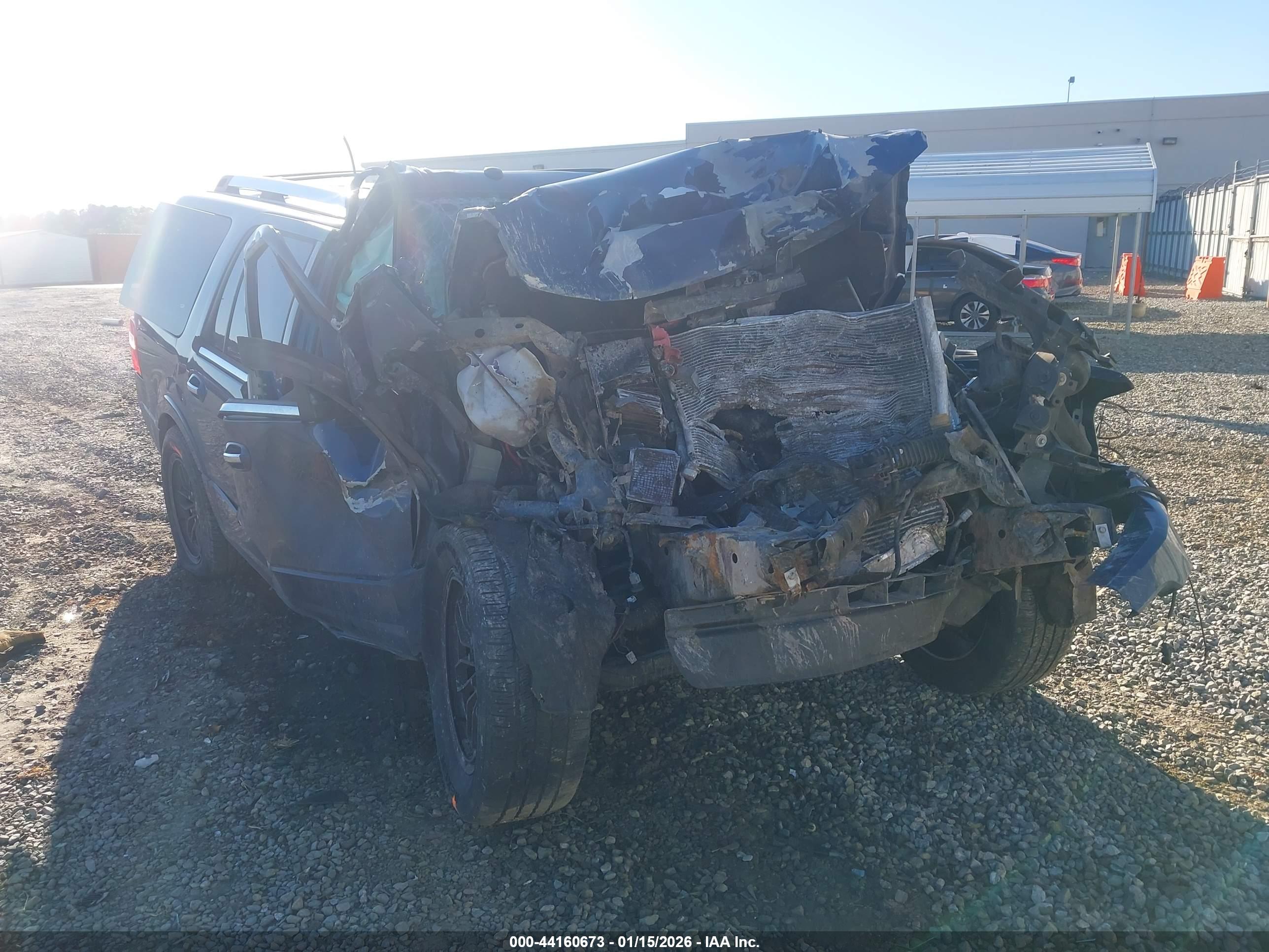 FORD EXPEDITION image 6