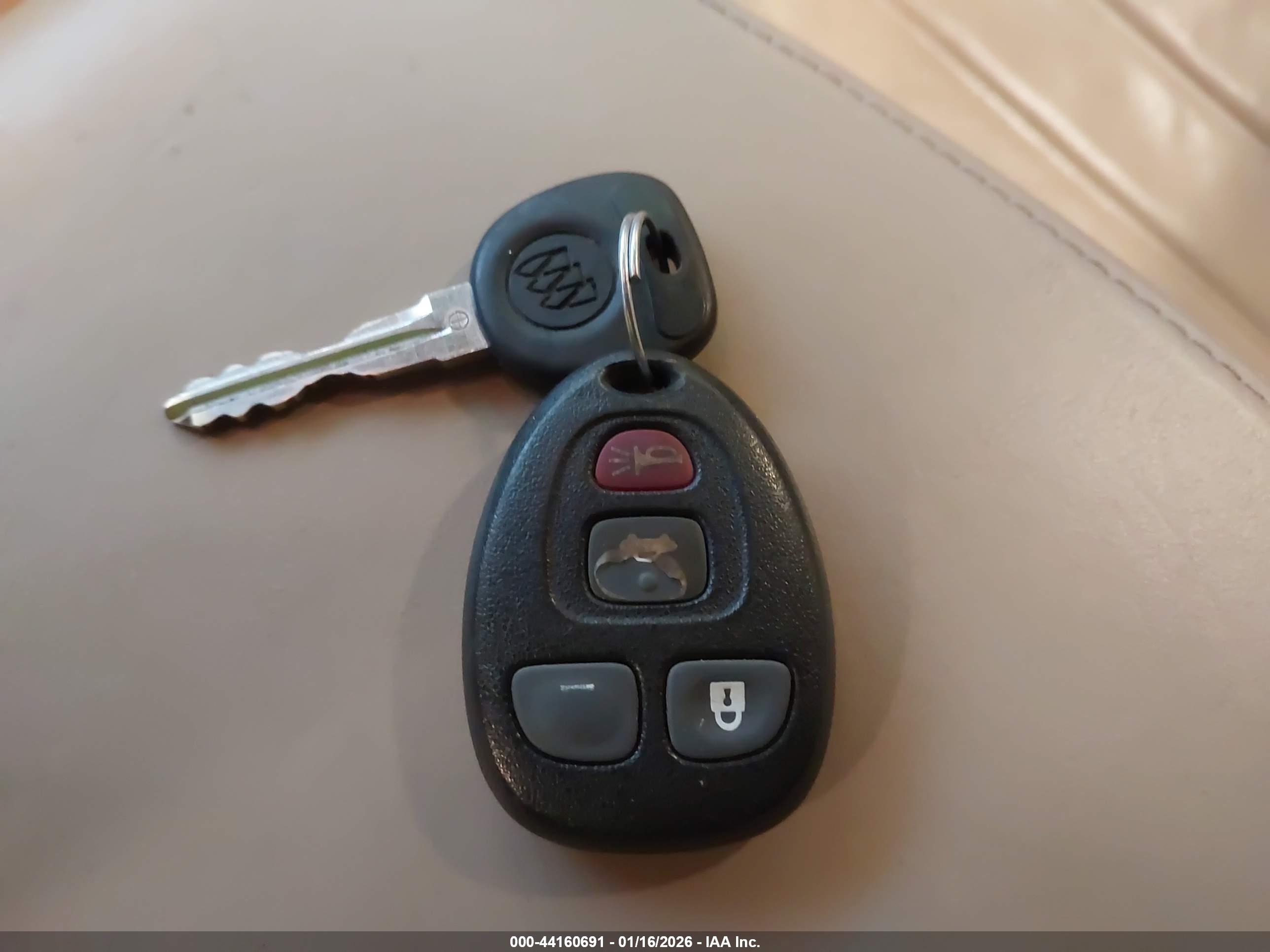 BUICK LUCERNE image 11