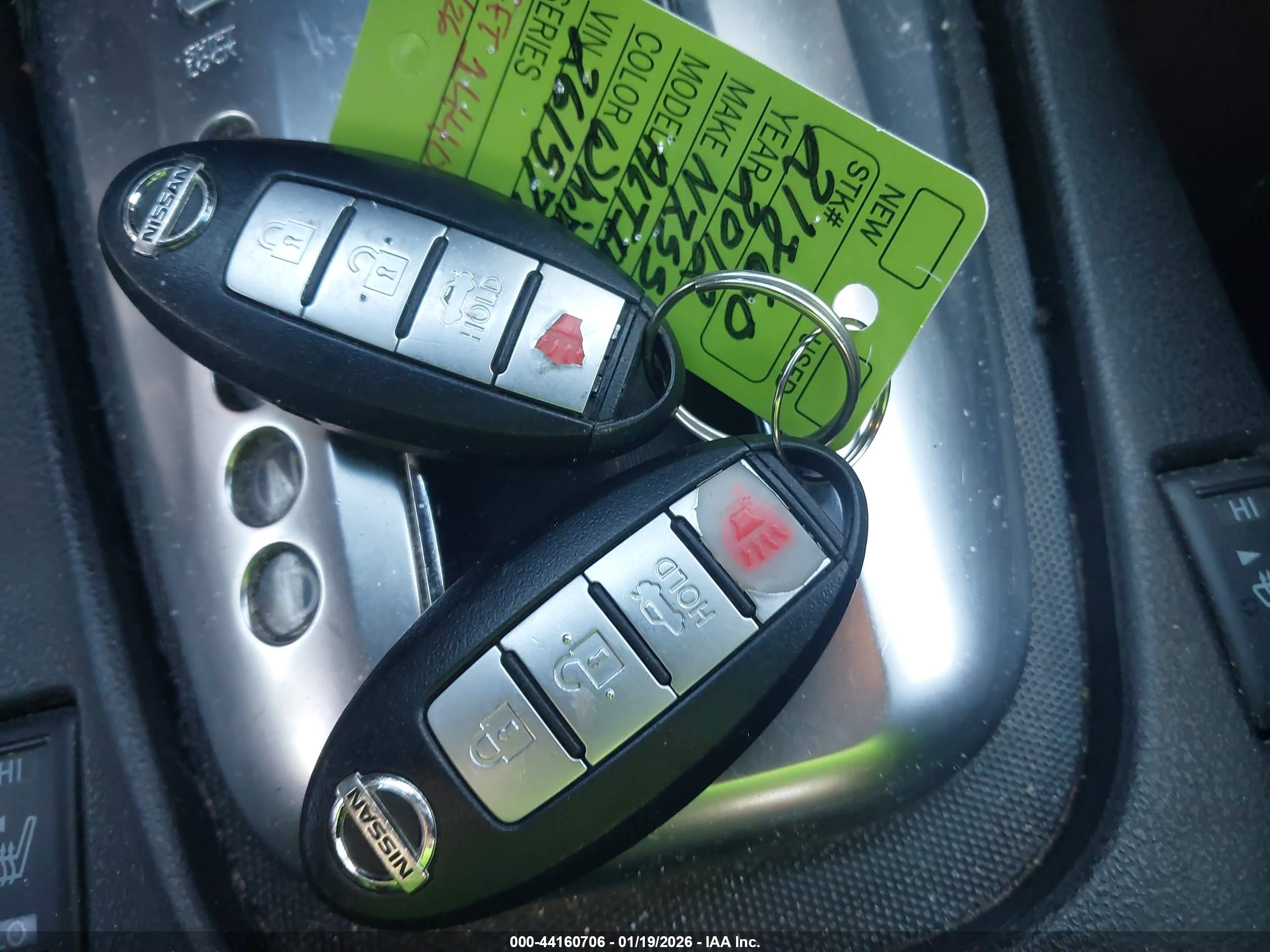 NISSAN ALTIMA image 11