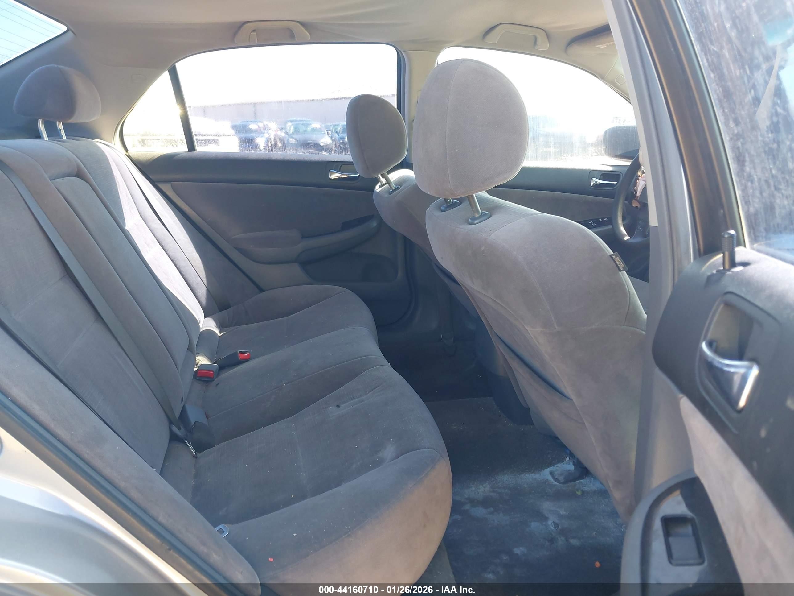 HONDA ACCORD image 8