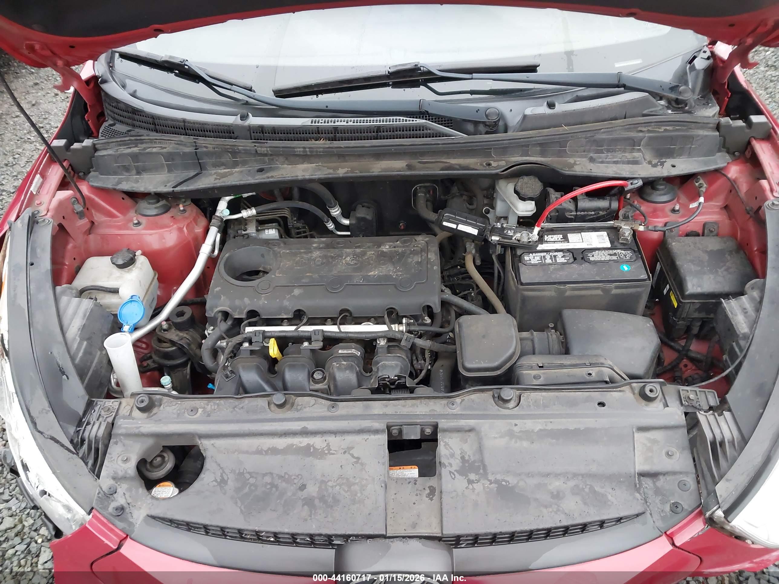 HYUNDAI TUCSON image 10