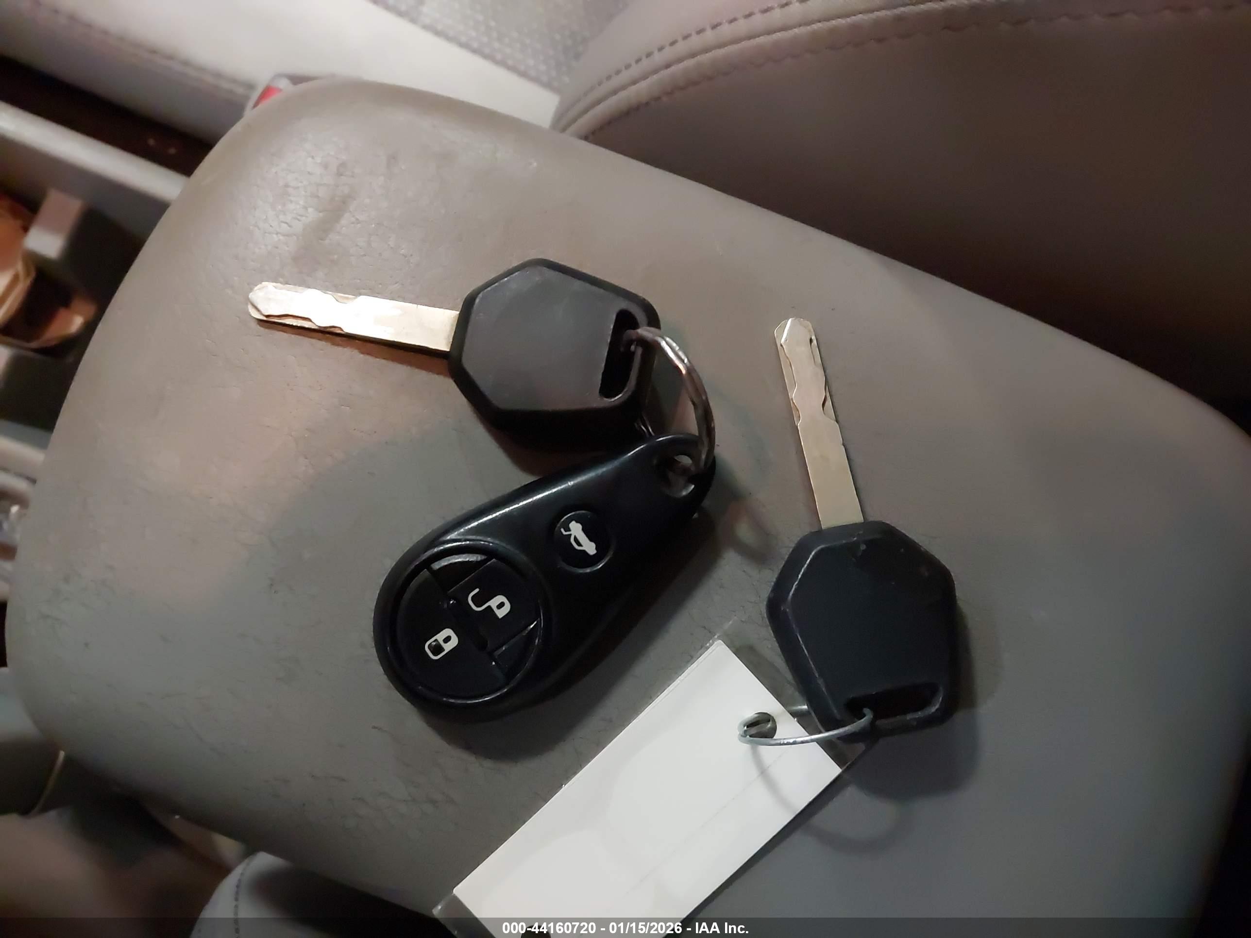 SUBARU FORESTER image 11