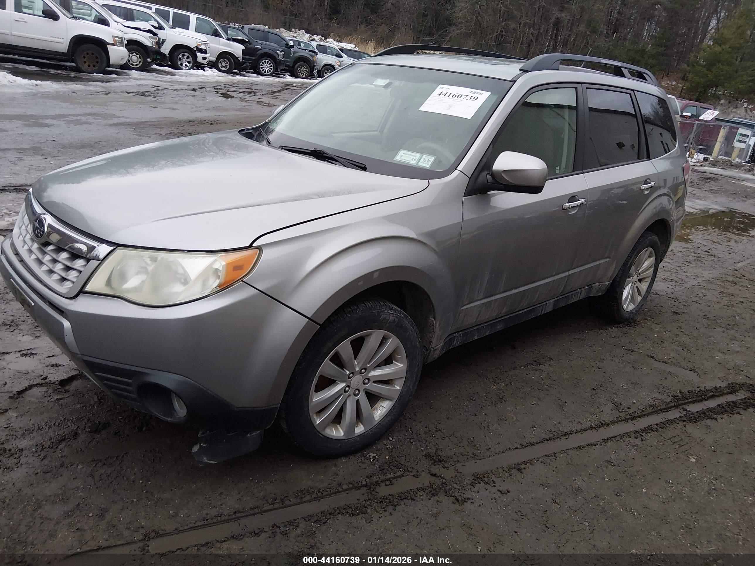 SUBARU FORESTER image 2
