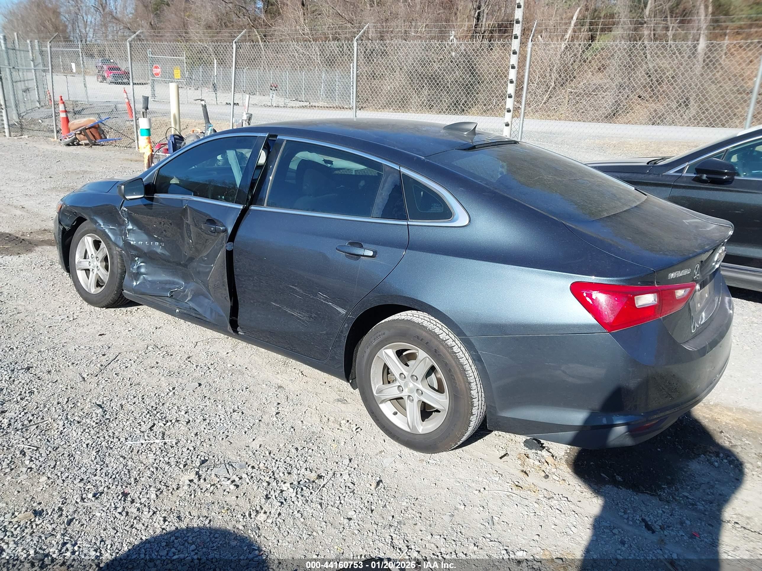CHEVROLET MALIBU image 3