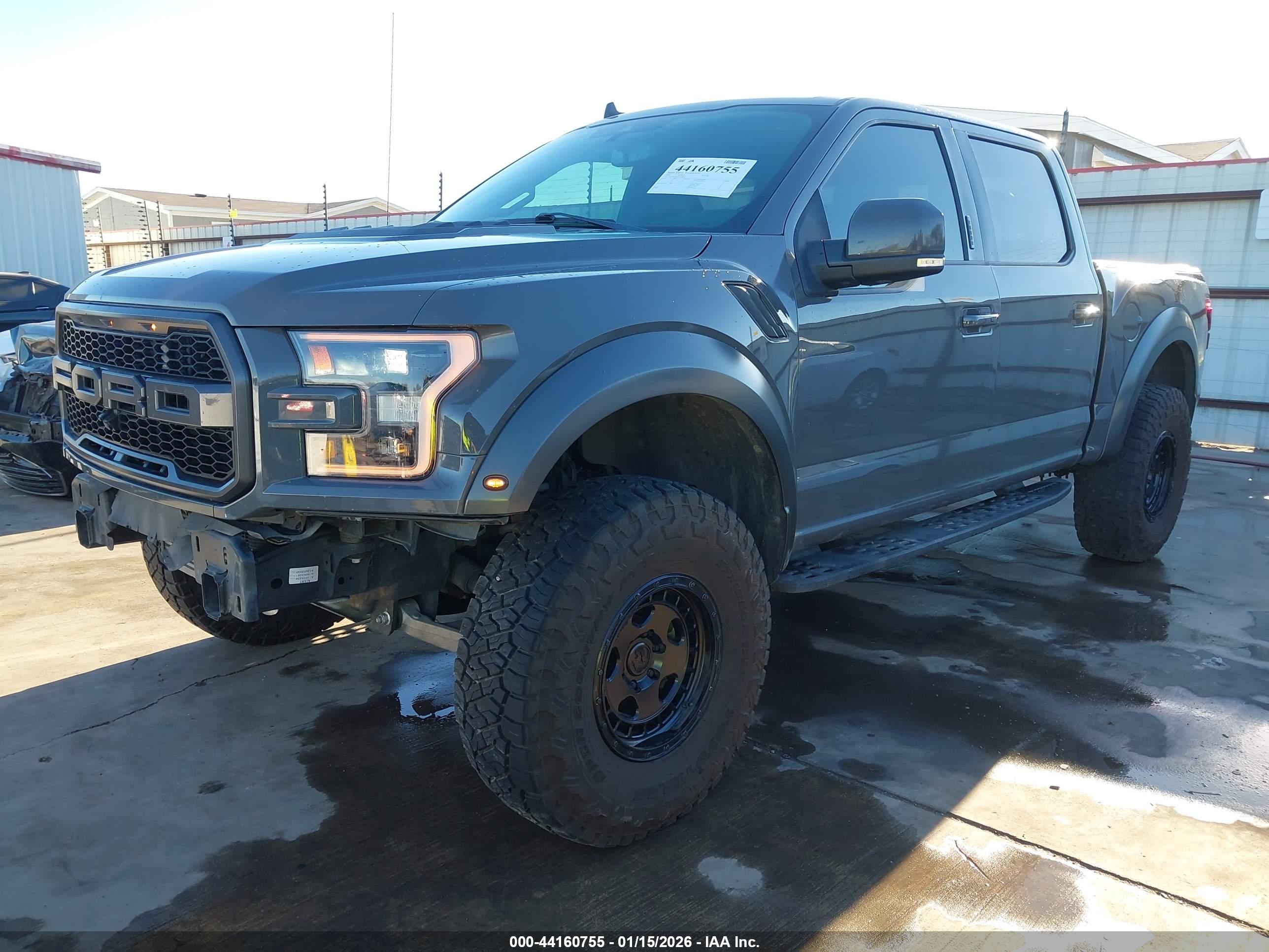 FORD F-150 image 2