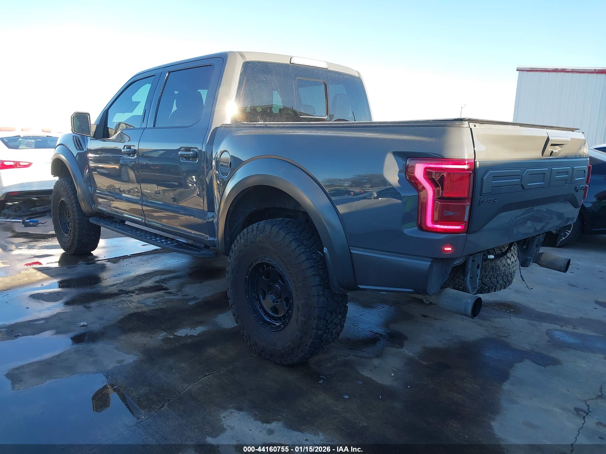 FORD F-150 image 3