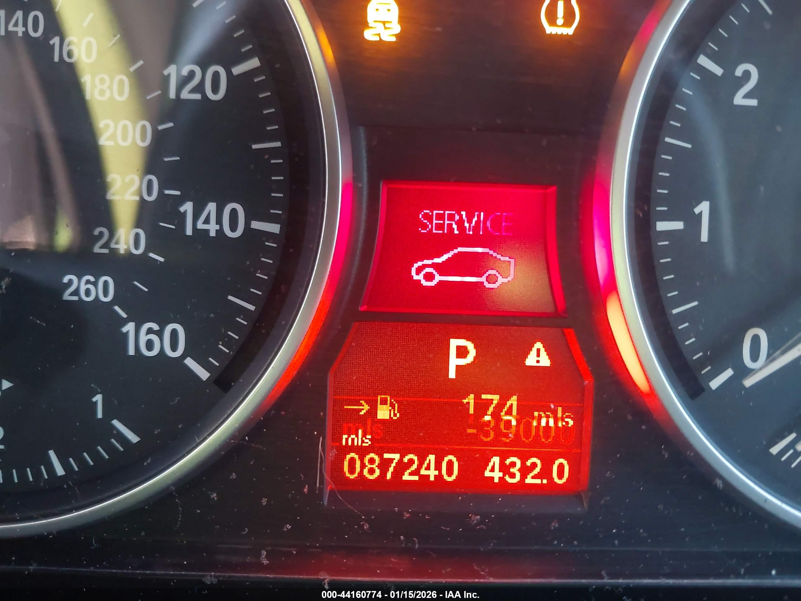 BMW X1 image 7