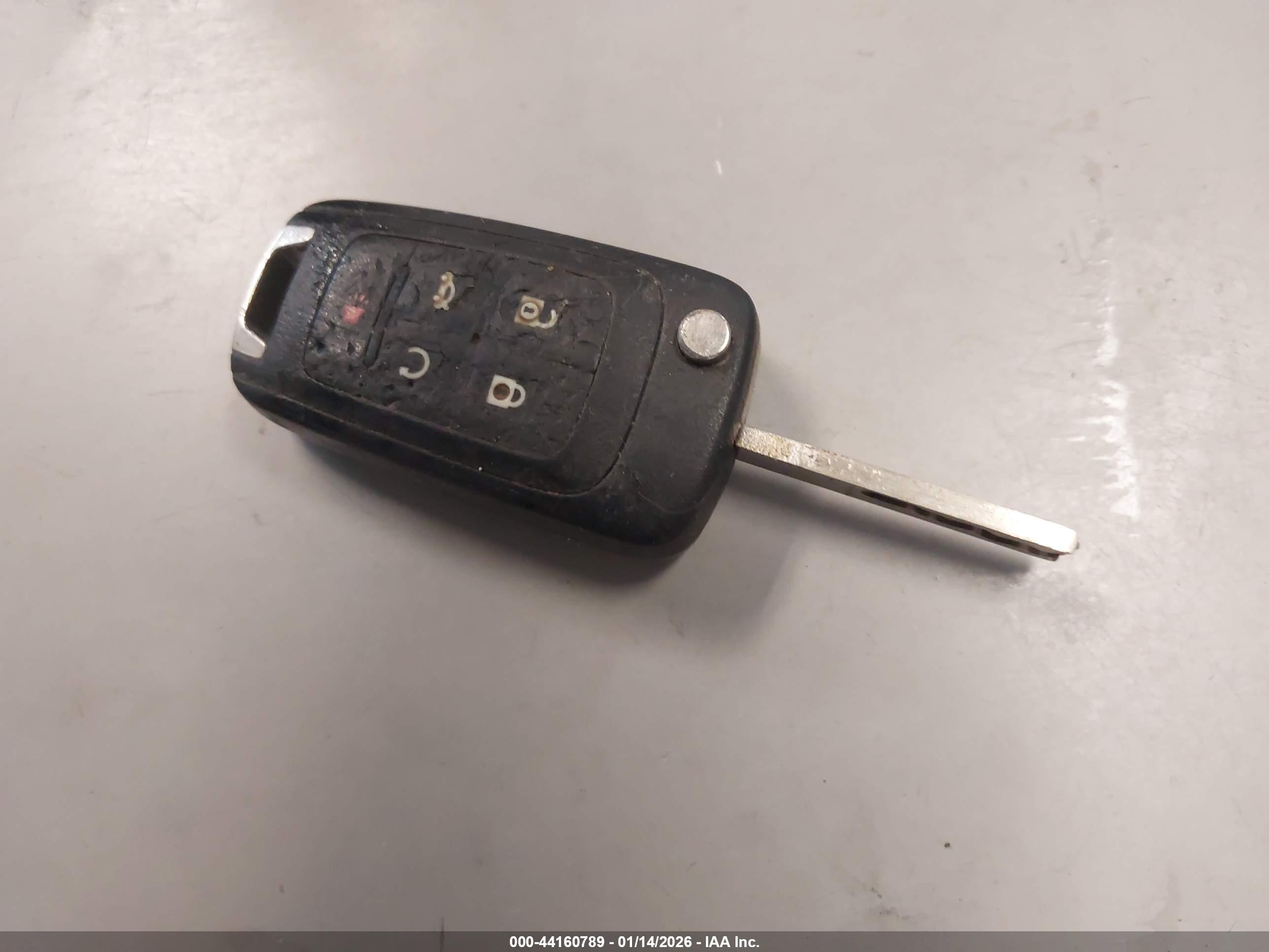 CHEVROLET EQUINOX image 11