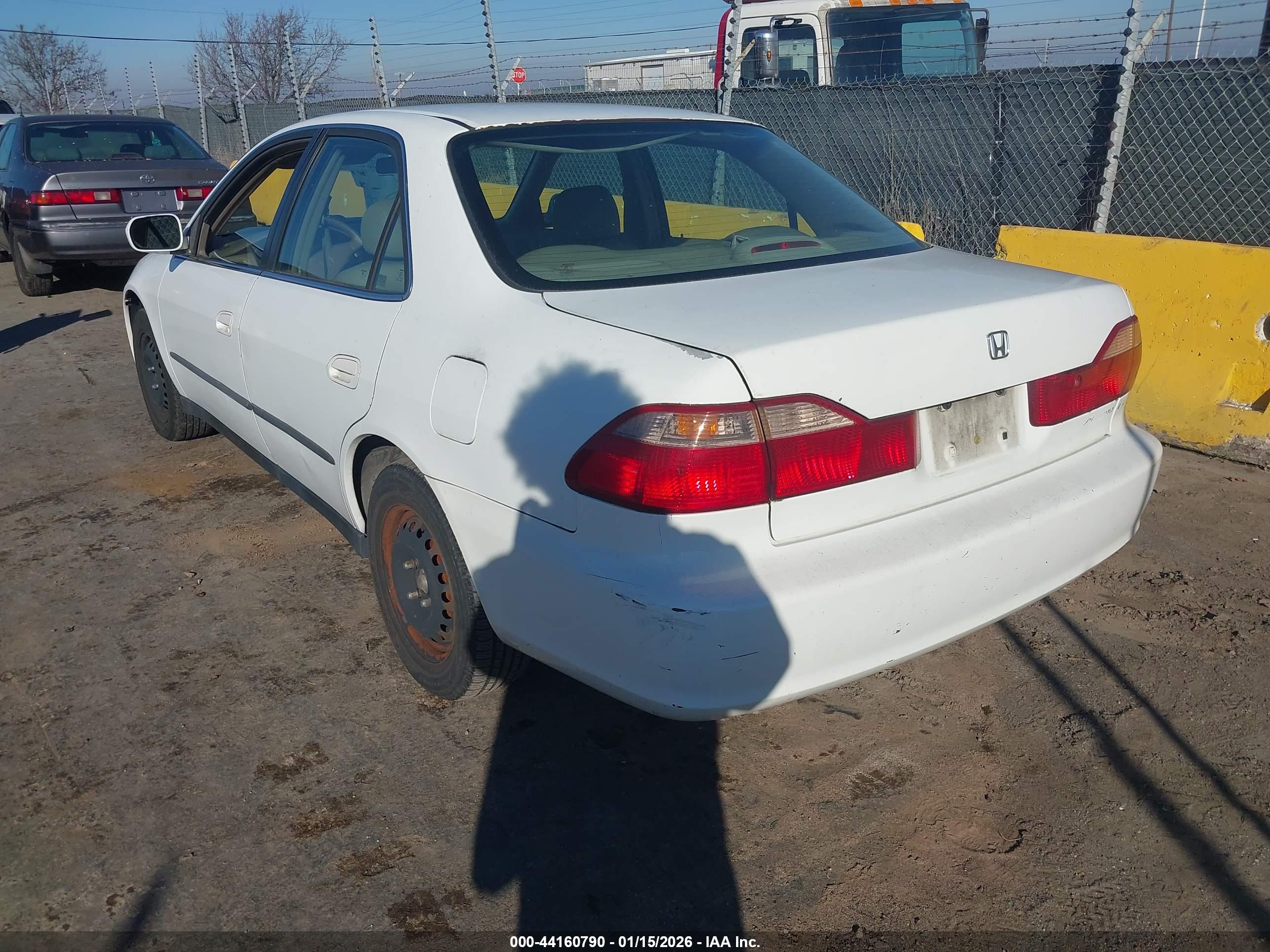 HONDA ACCORD image 3