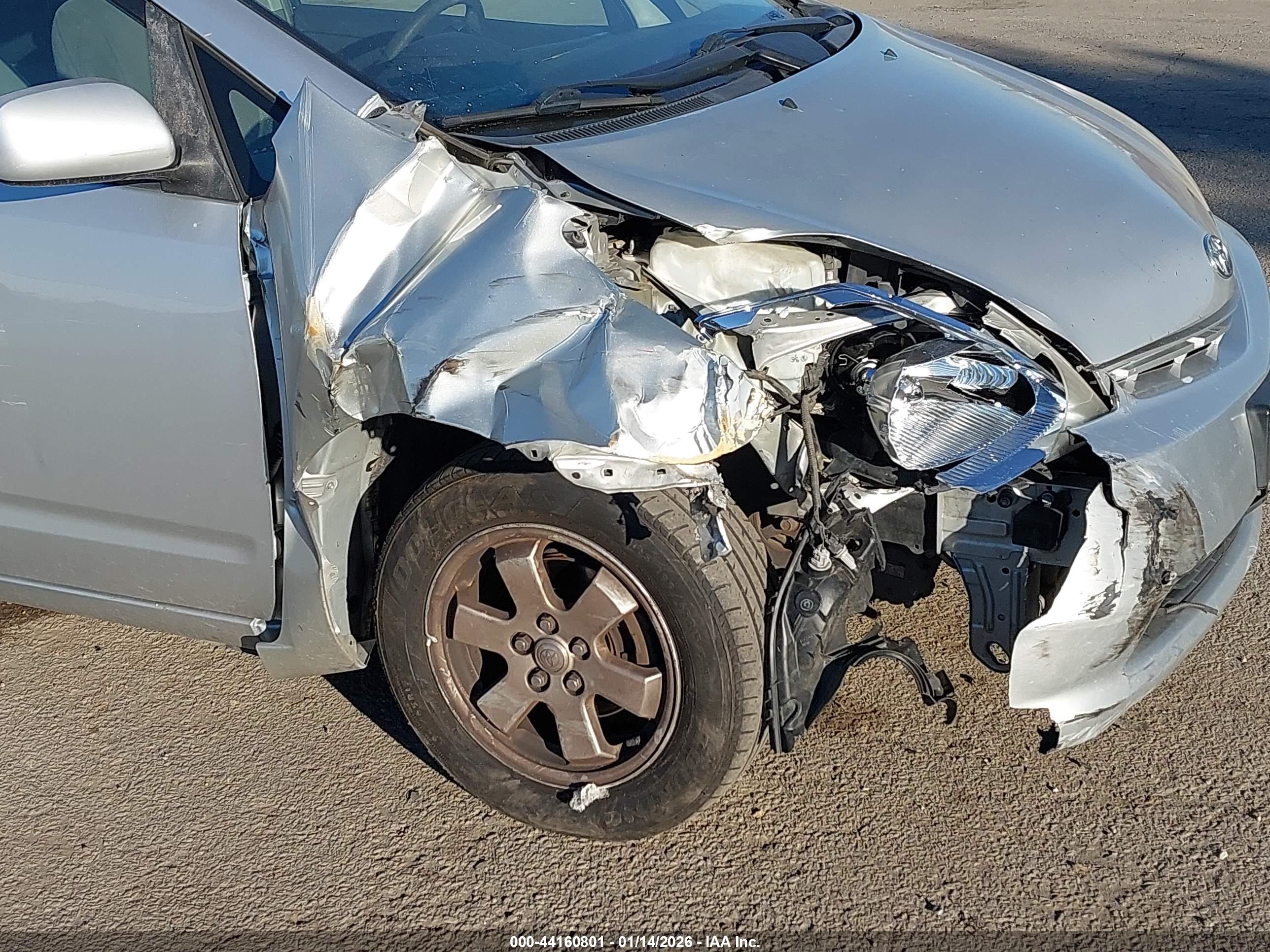 TOYOTA PRIUS image 6