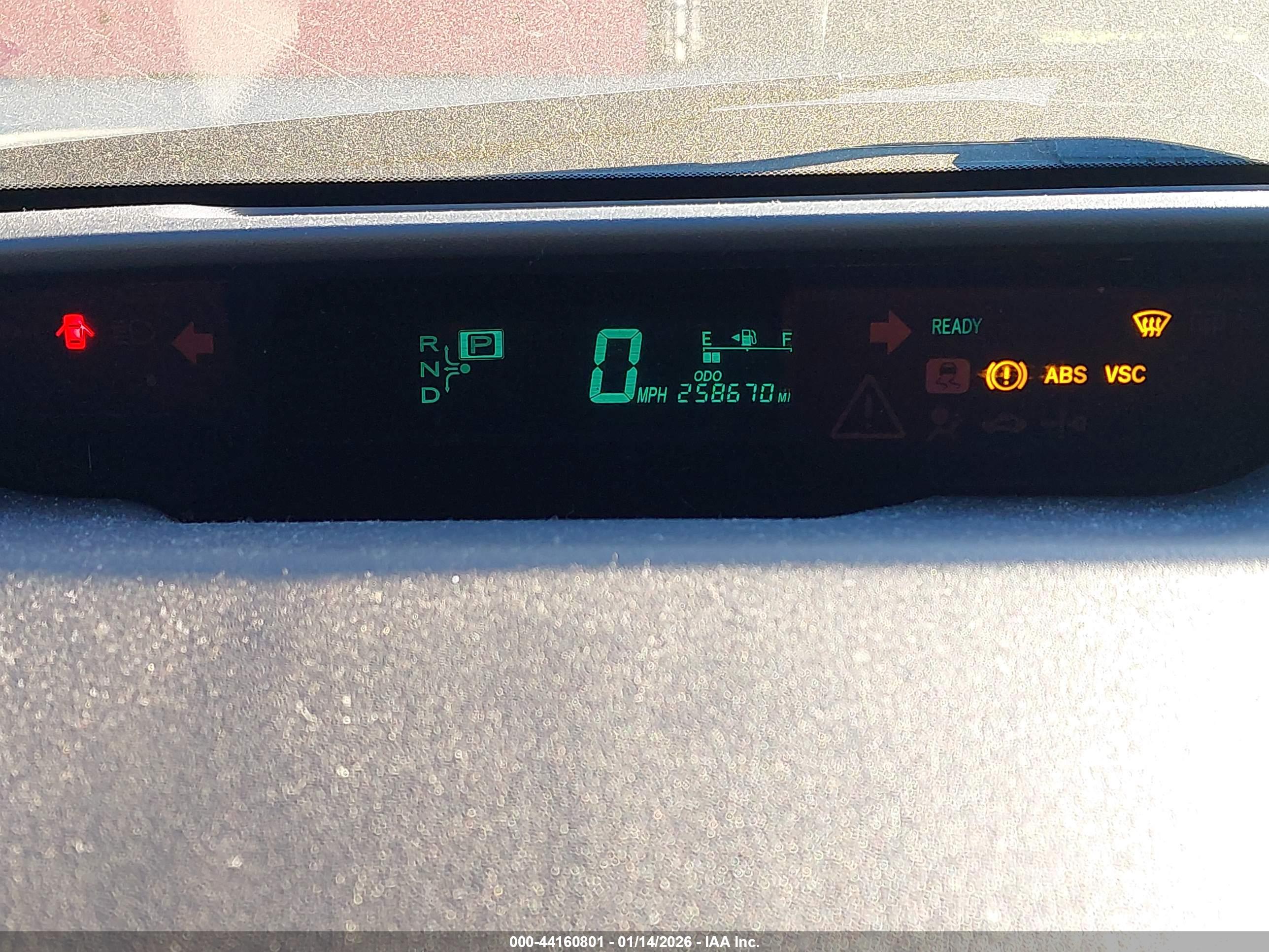 TOYOTA PRIUS image 7