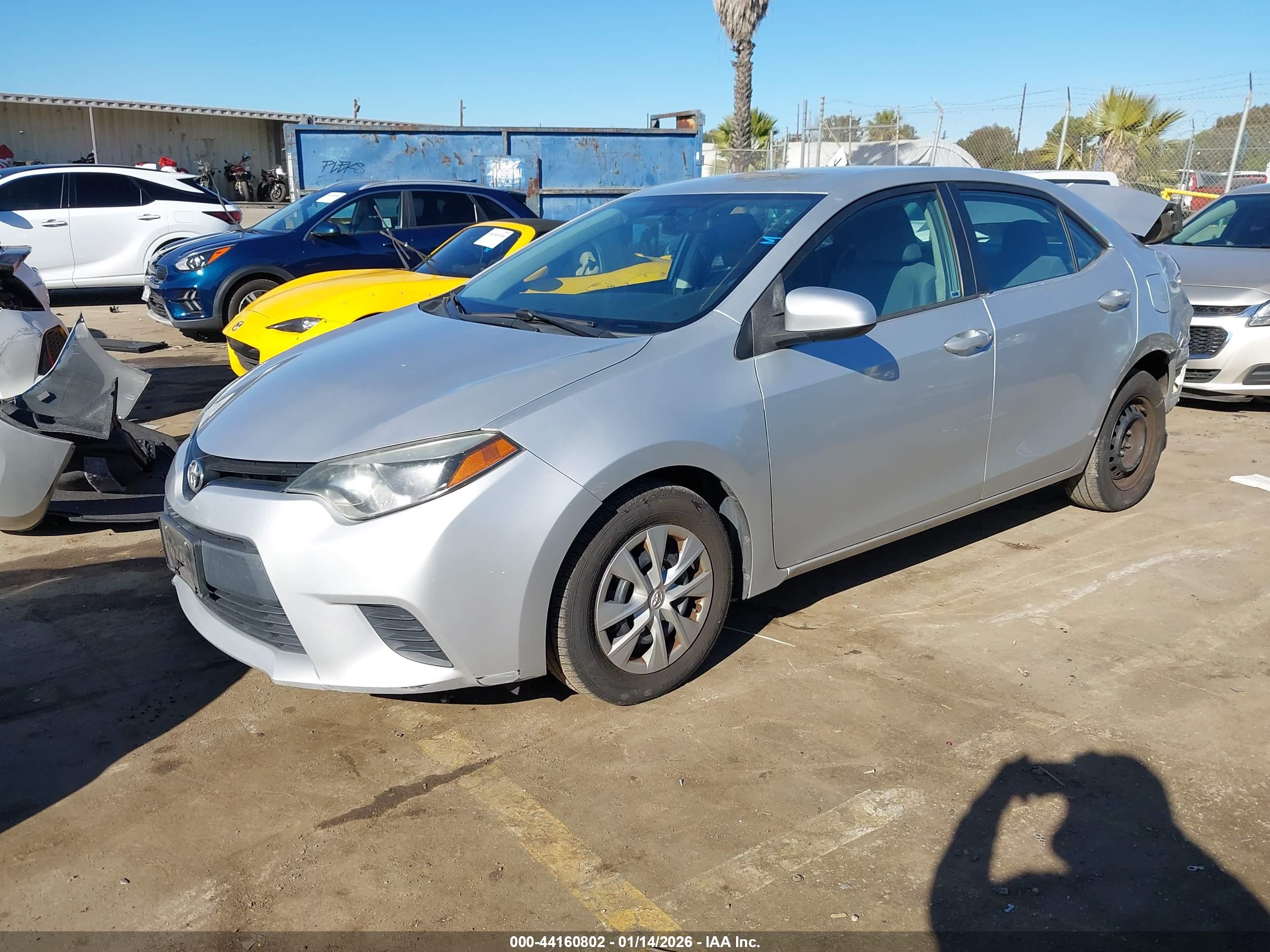 TOYOTA COROLLA image 2