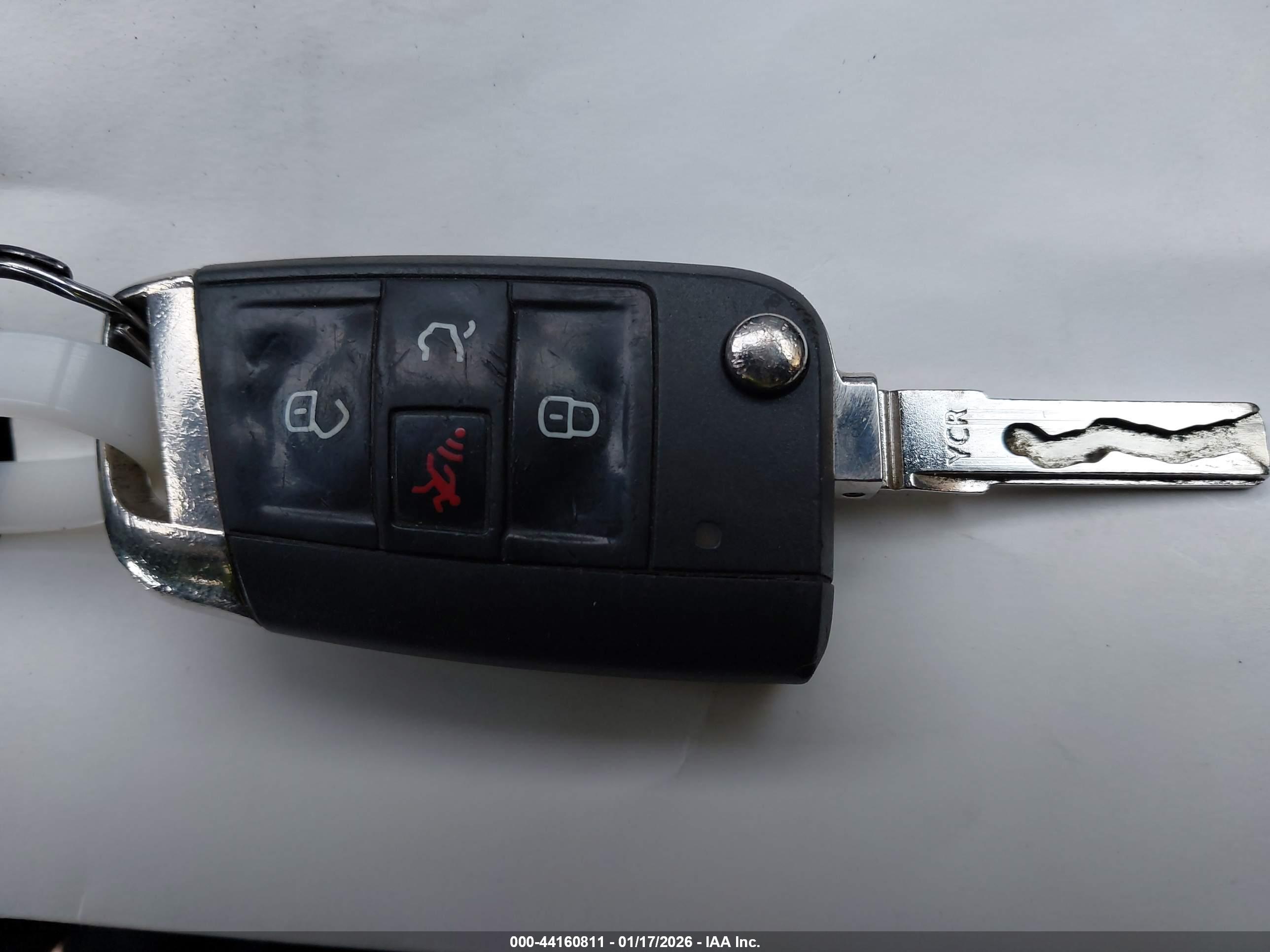 VOLKSWAGEN GOLF image 11