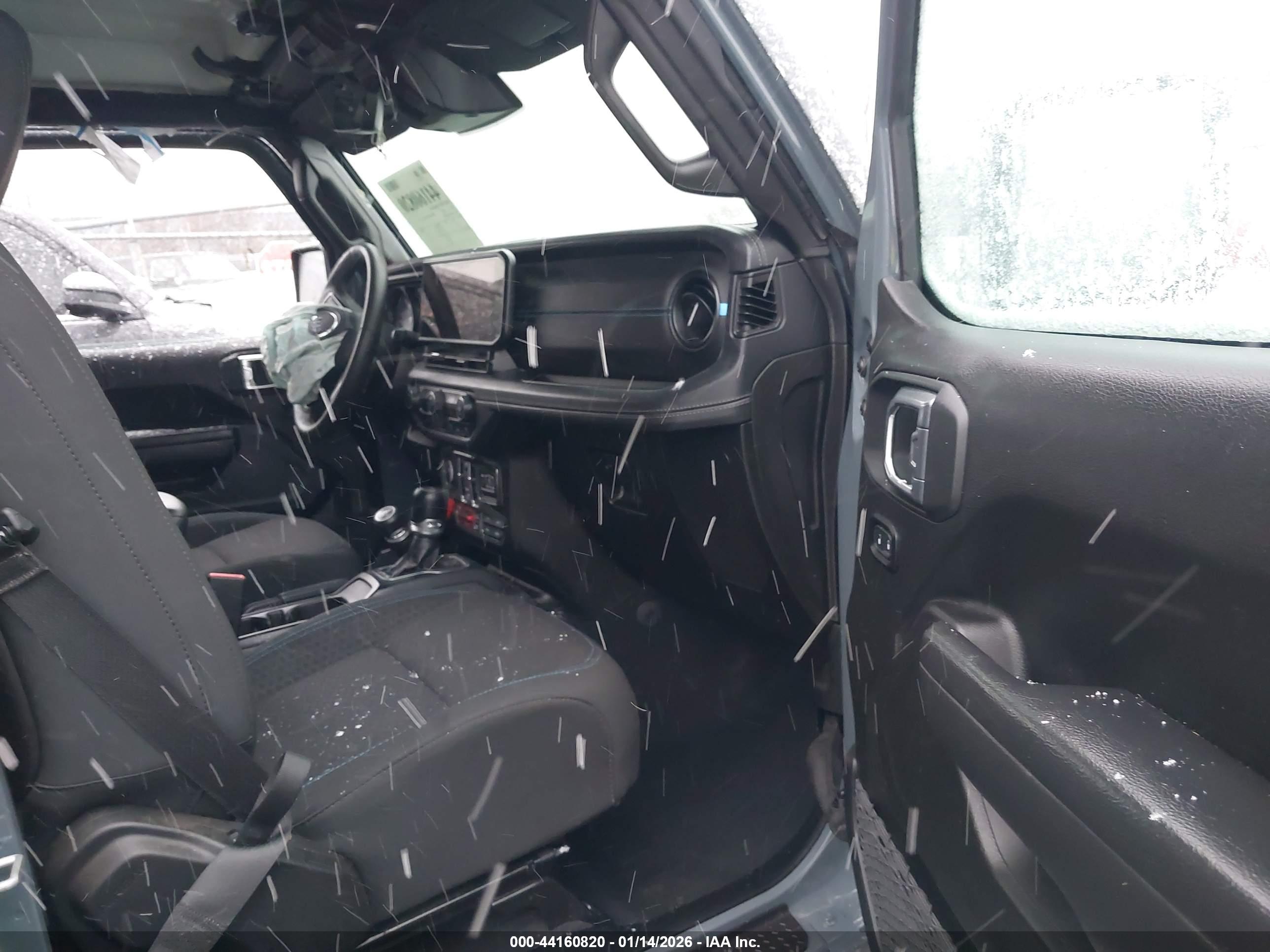 JEEP WRANGLER image 5