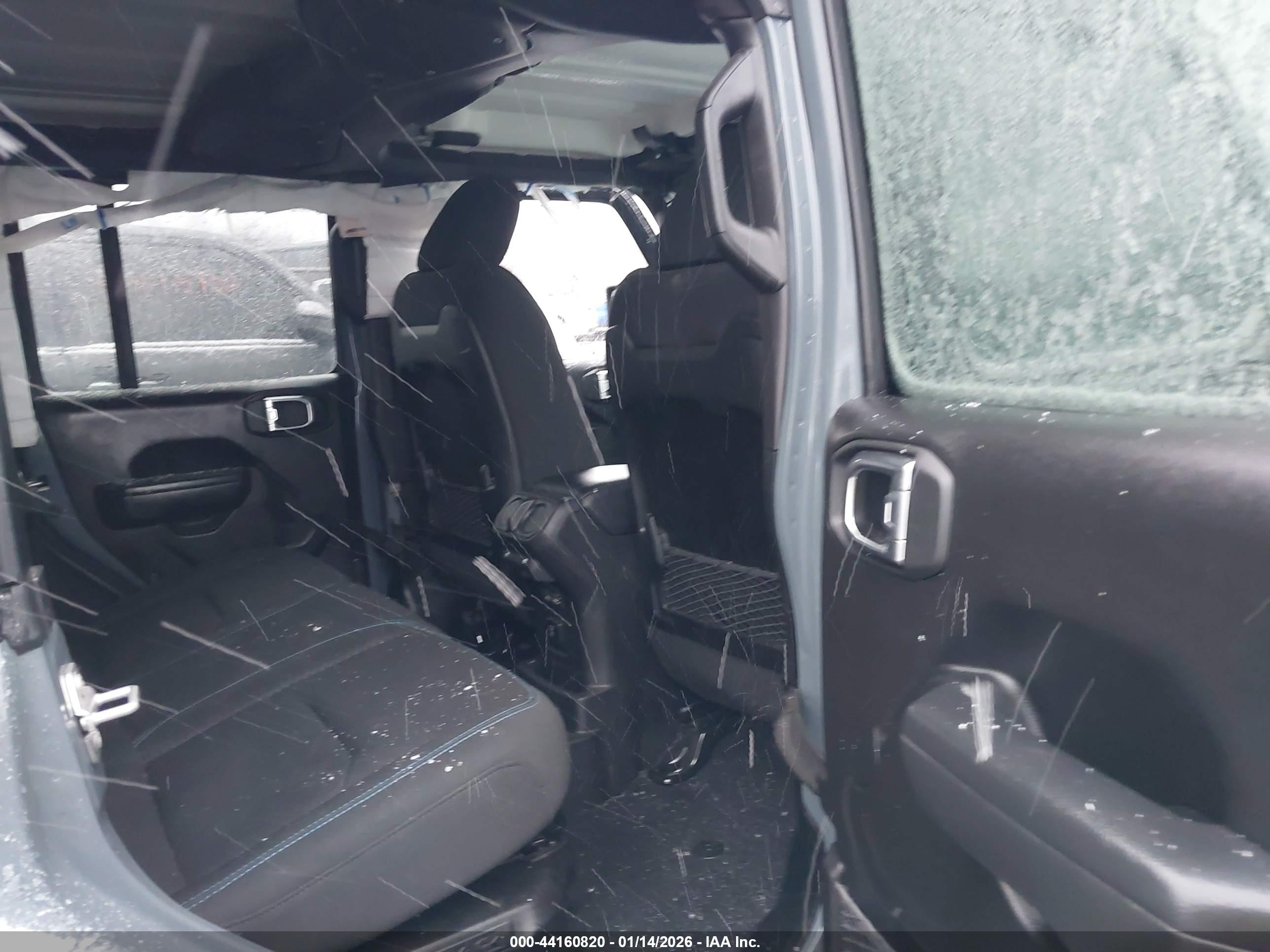 JEEP WRANGLER image 8