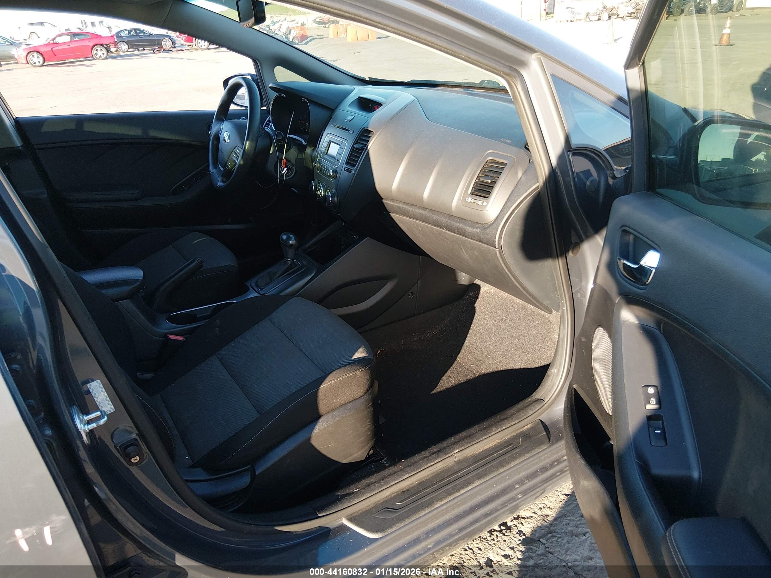 KIA FORTE image 5