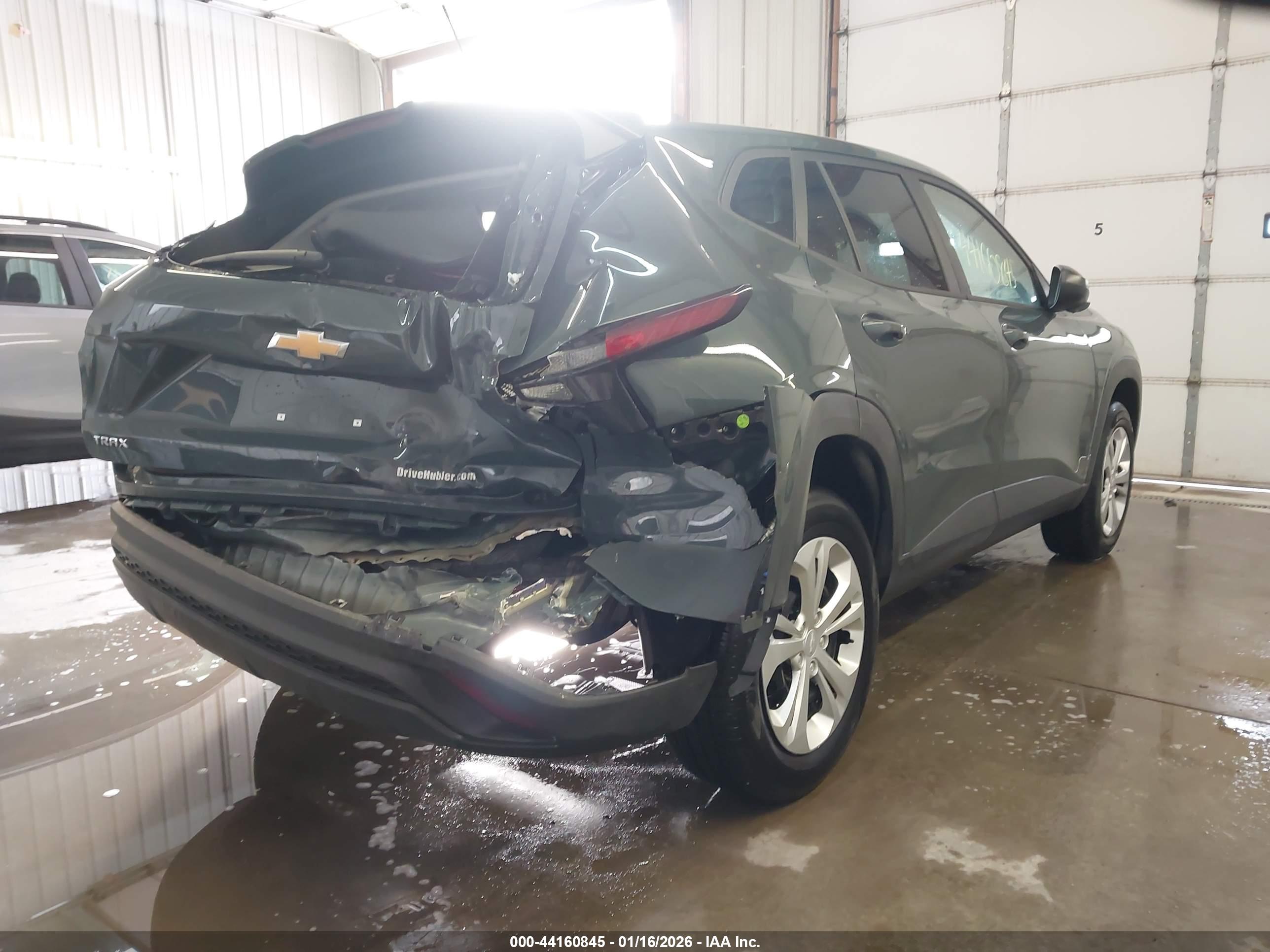 CHEVROLET TRAX image 4