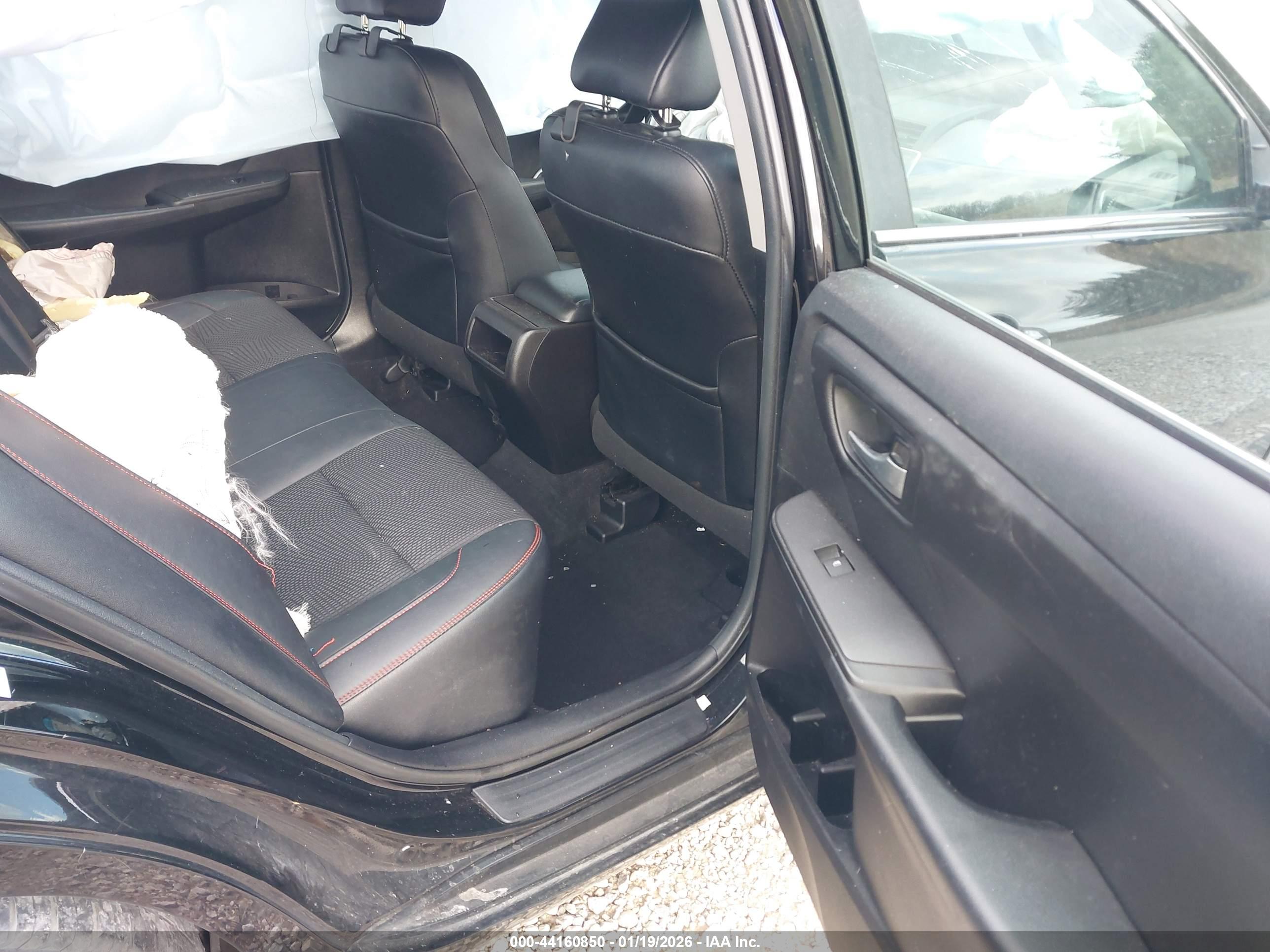 TOYOTA CAMRY image 8