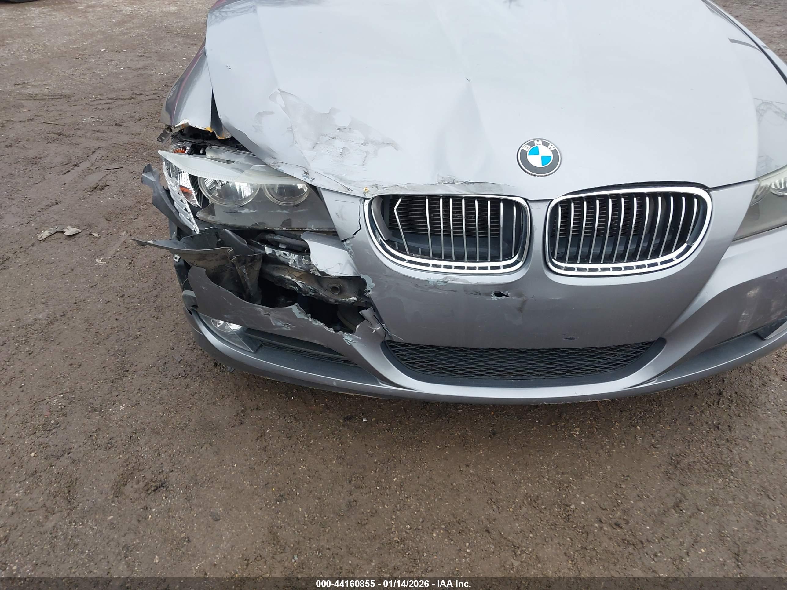 BMW 328I image 6
