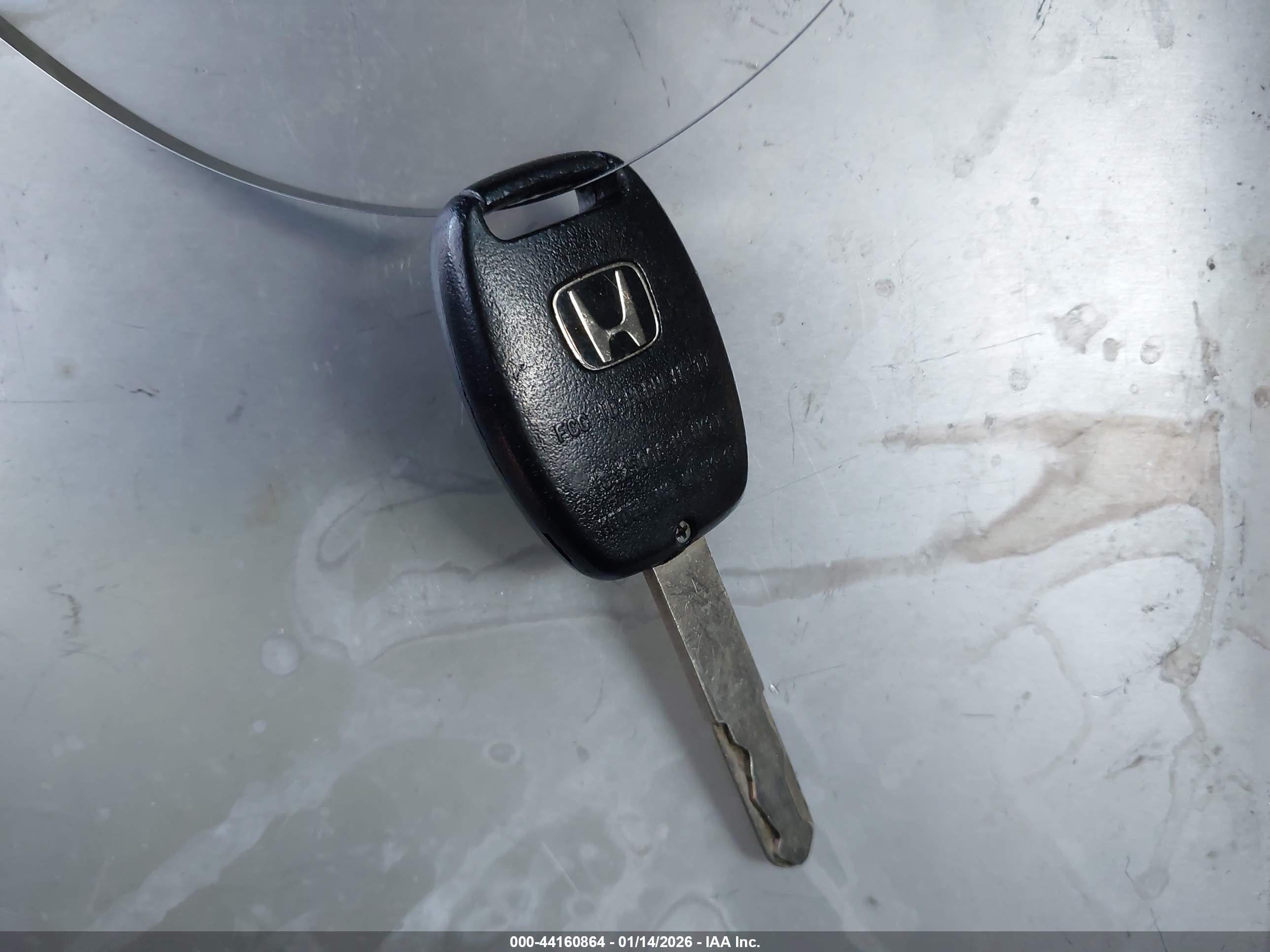 HONDA CR-V image 11