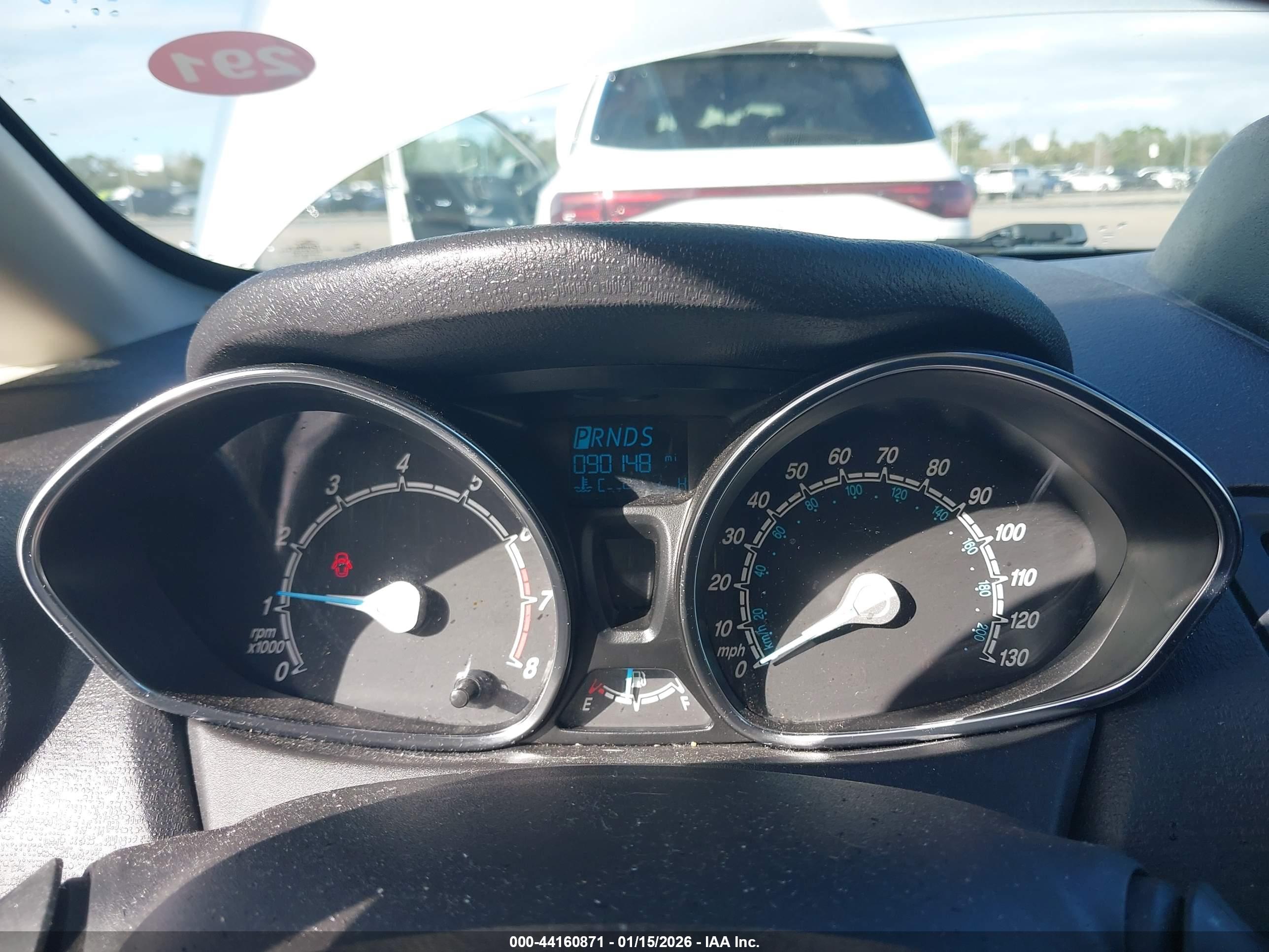 FORD FIESTA image 7