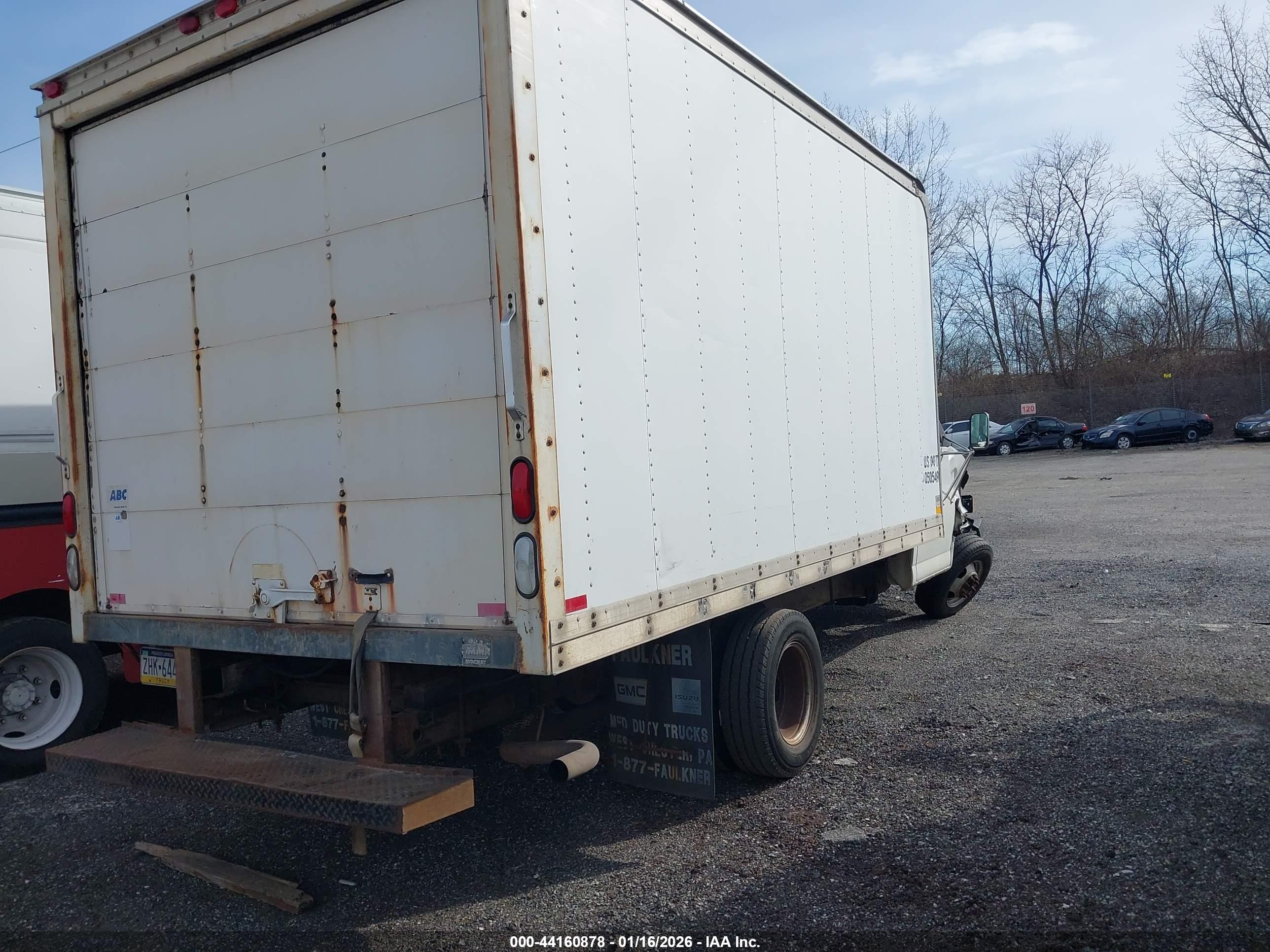 GMC SAVANA image 4
