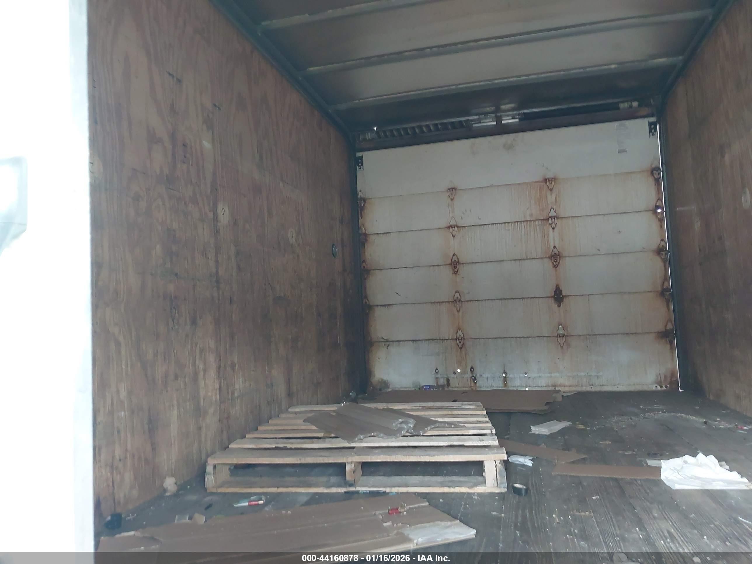 GMC SAVANA image 7