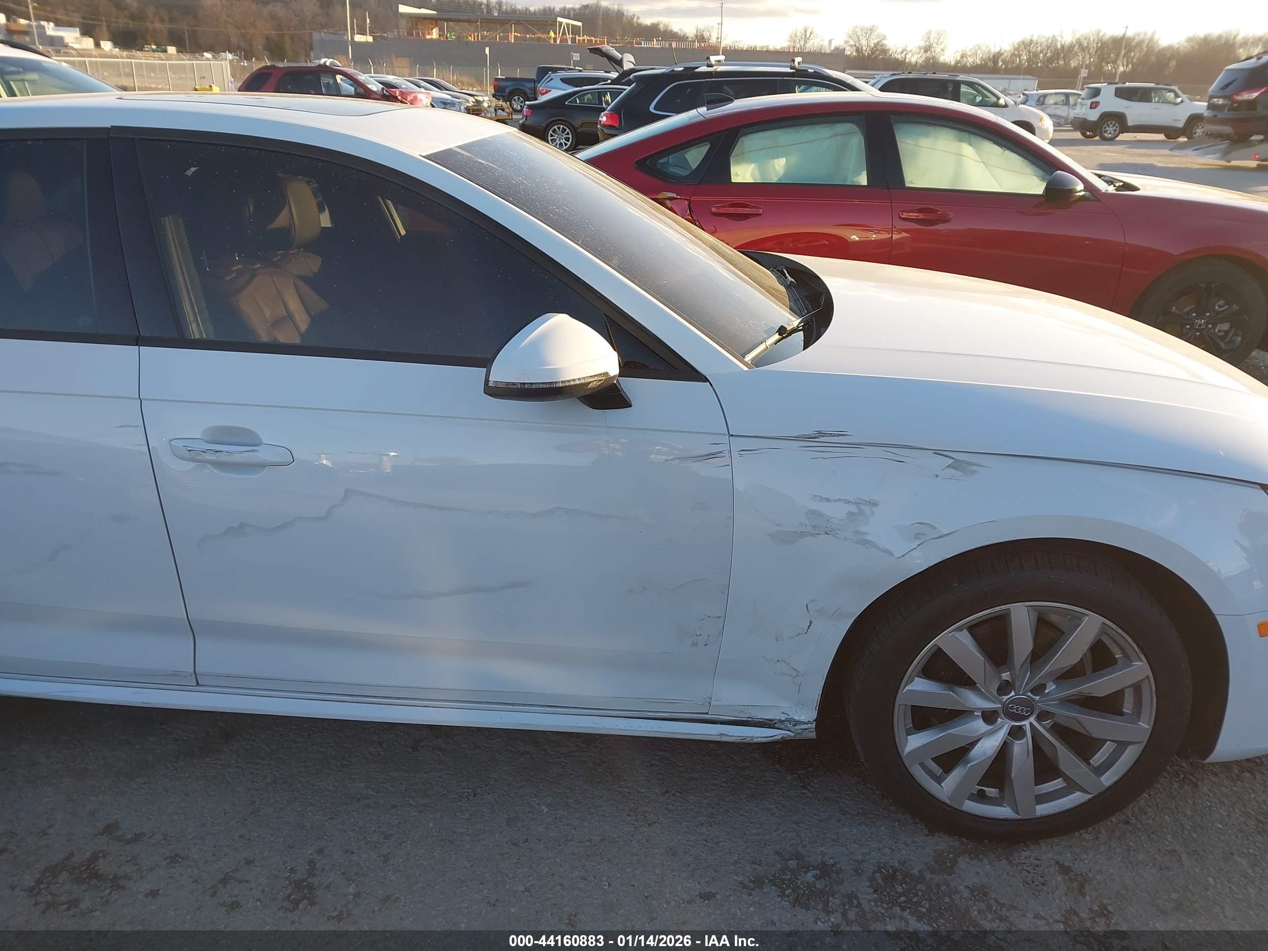 AUDI A4 image 6
