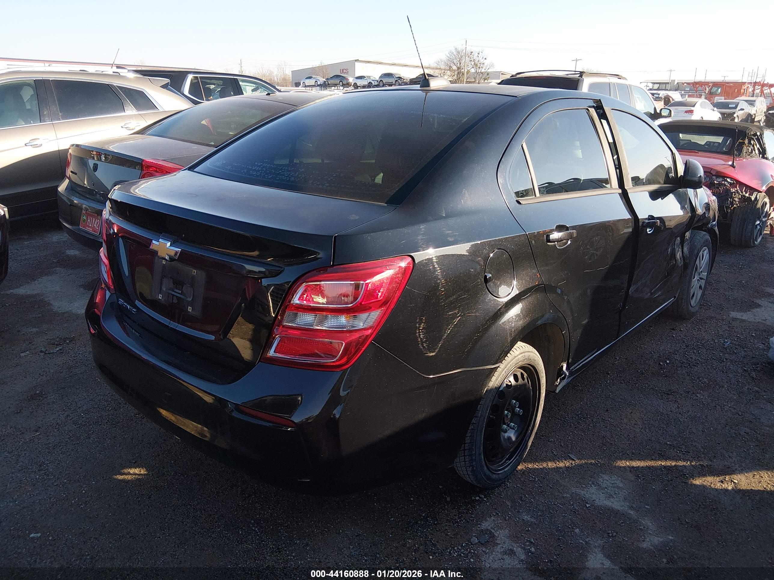 CHEVROLET SONIC image 4