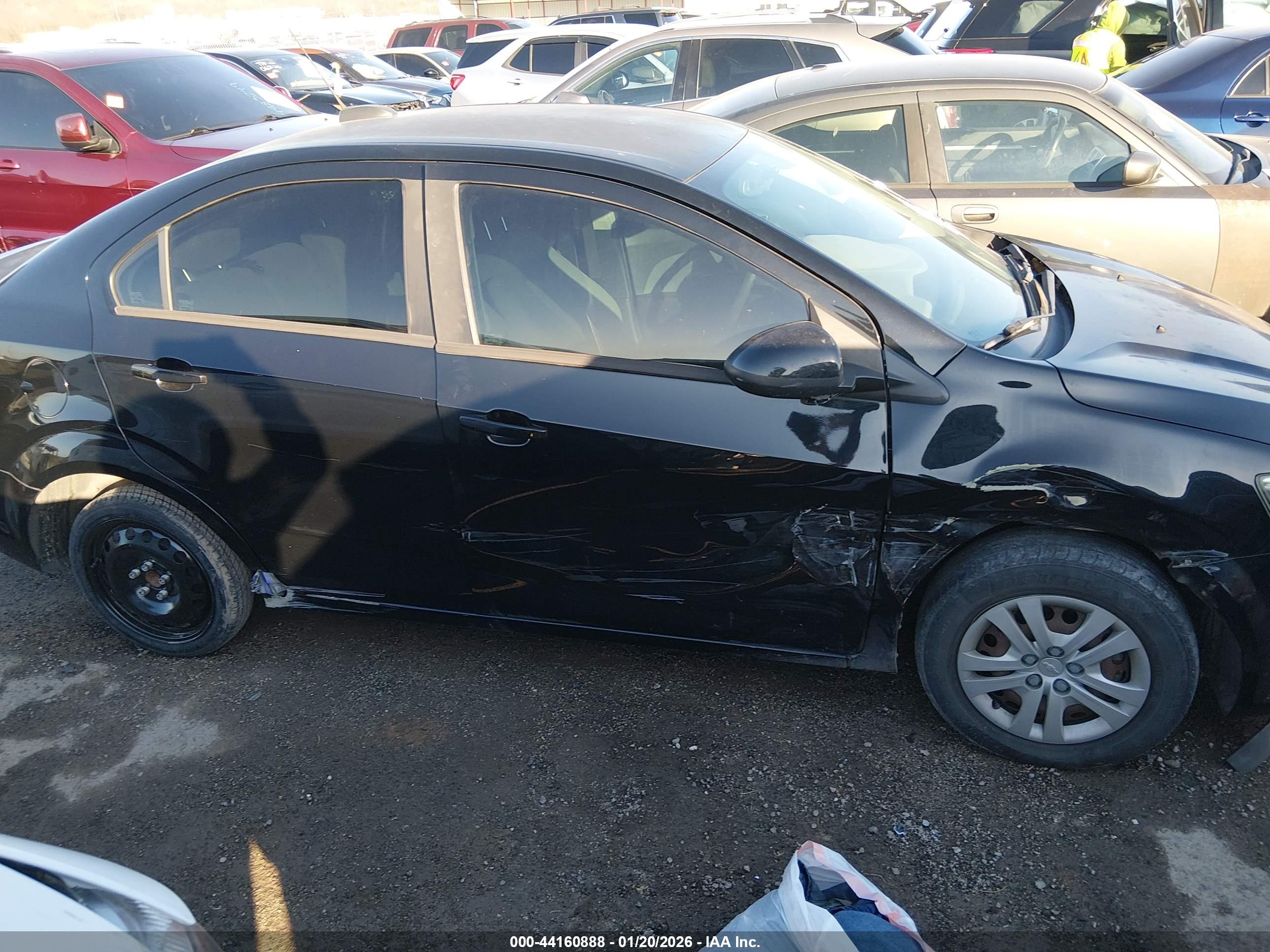CHEVROLET SONIC image 6