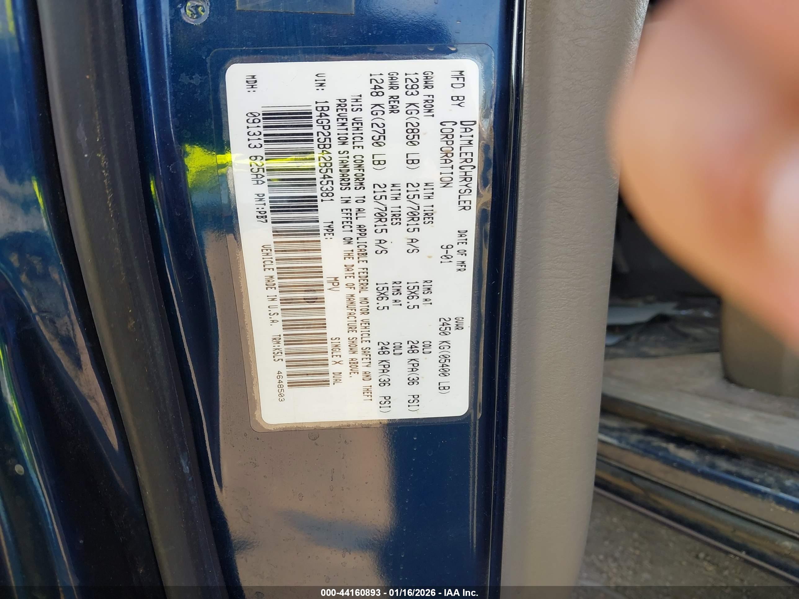 DODGE CARAVAN image 10